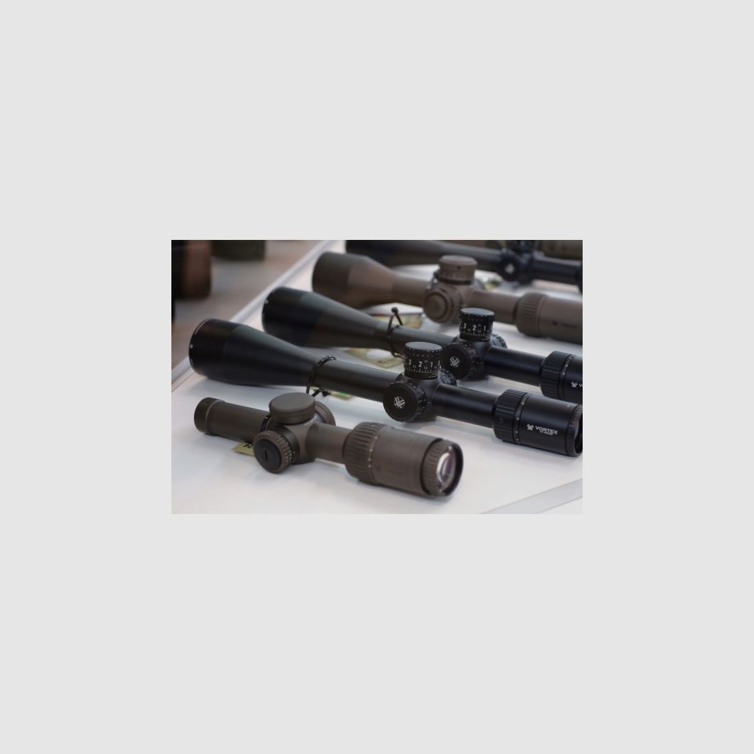 VORTEX Golden Eagle HD 15-60x52 SFP richtkijker, afbeelding 6 van 10