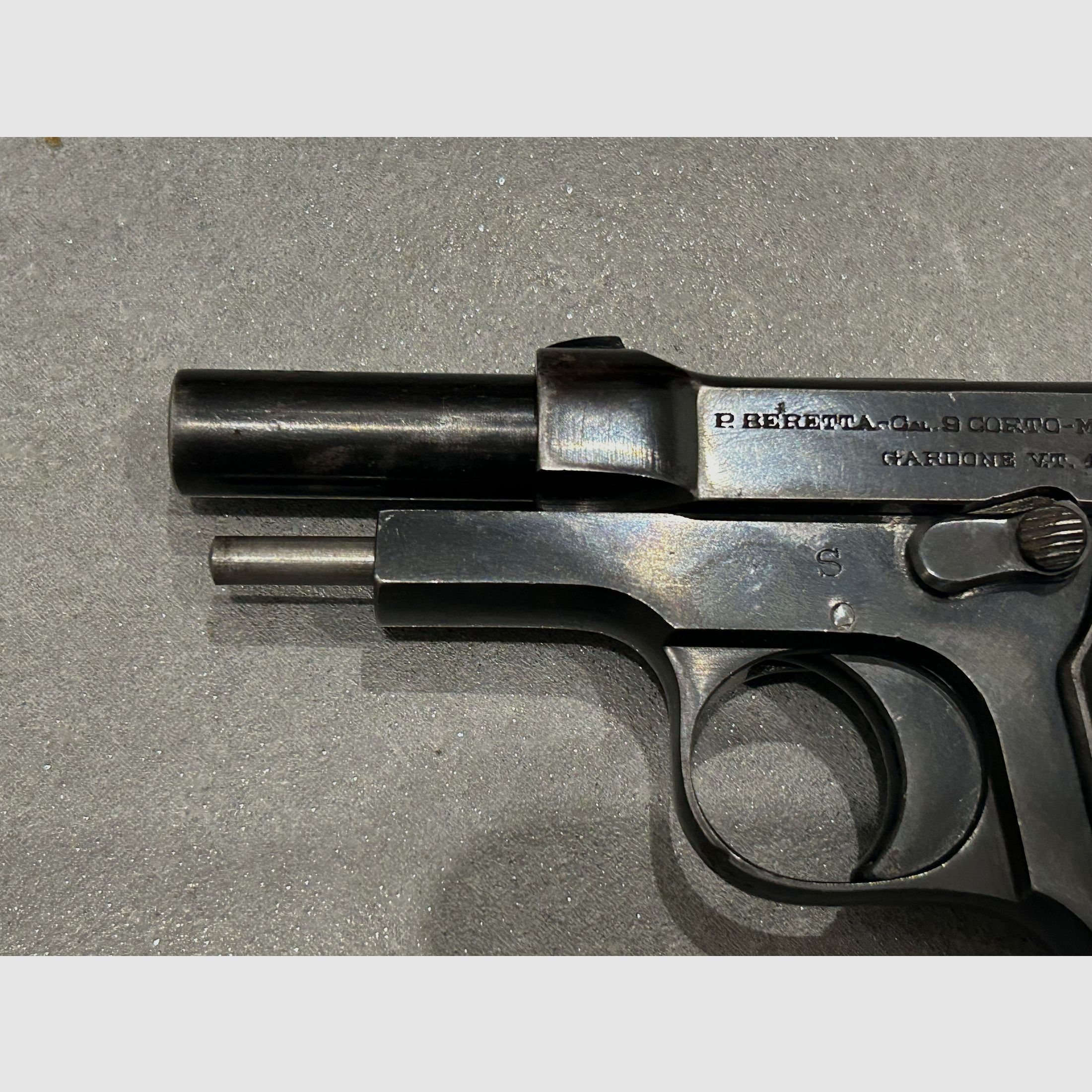 Beretta M1934 - 9mm corto italienische Militärwaffe 2. Weltkrieg