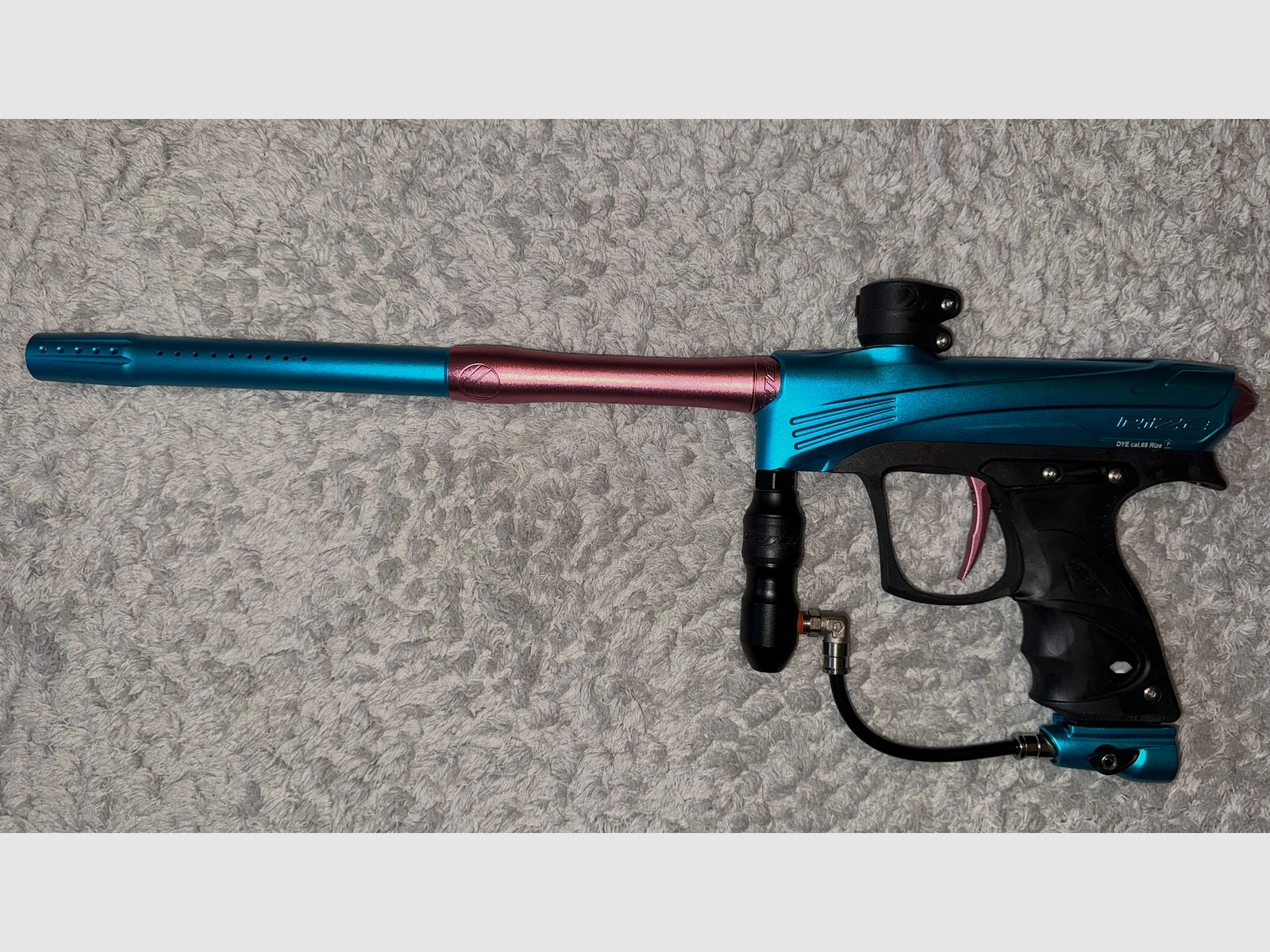 DYE RIZE CZR - Einmal benutzt - Preis verhandelbar