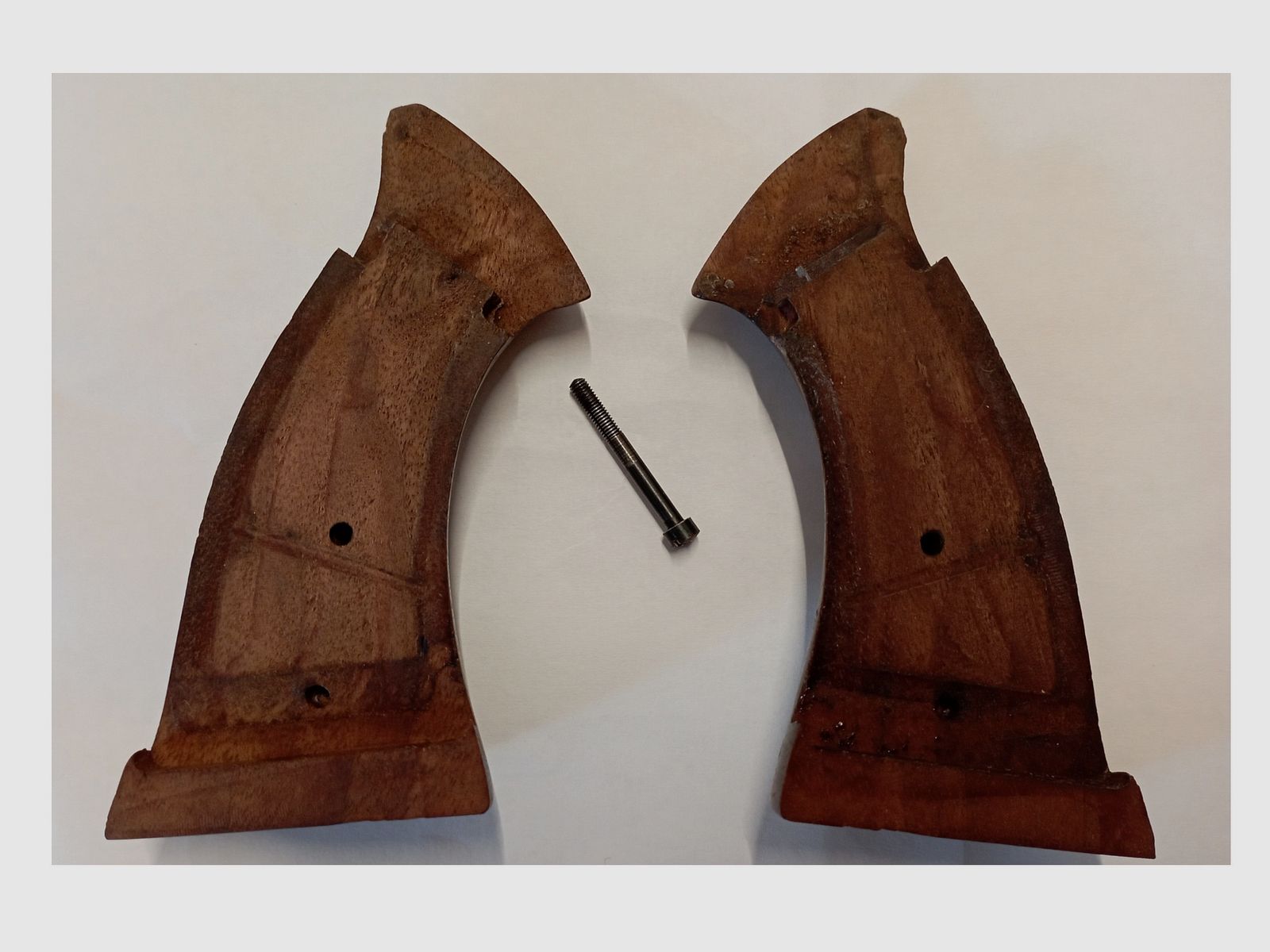 Griffschalen für Revolver Reck Wildcat 