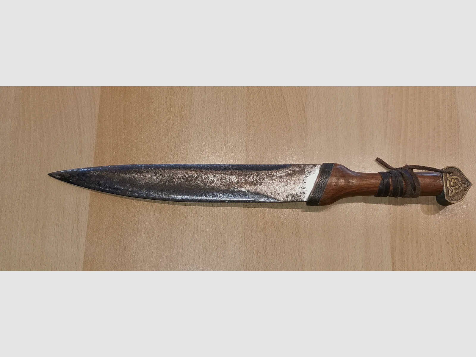 (FIXED PRICE - SHIPPING GERMANY INCLUDED IN PRICE) Skramasax/Saxon Sax Knife with Sheath