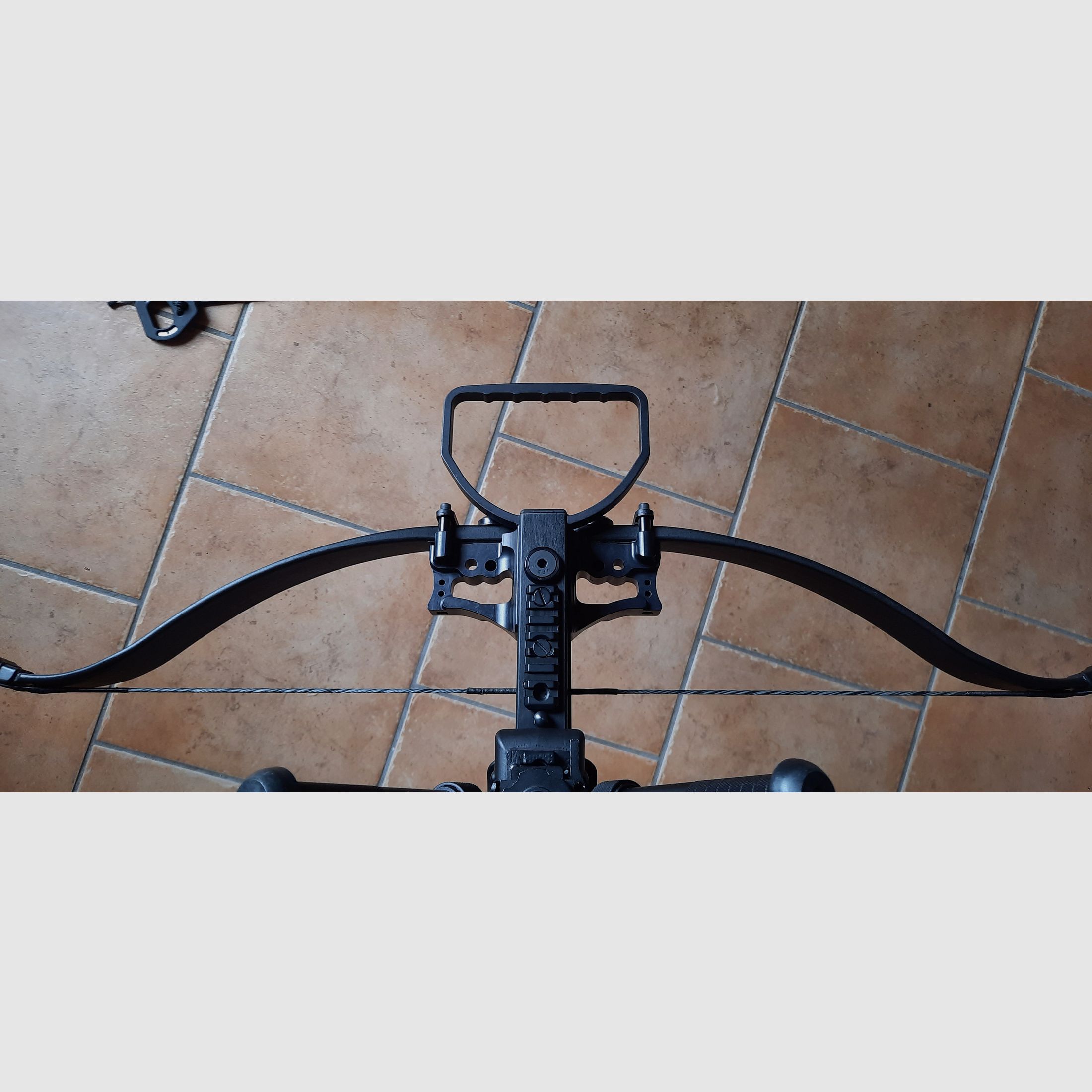 Excalibur XLT 2.0 with 200 lbs Matrix limbs, new, image 6 of 7