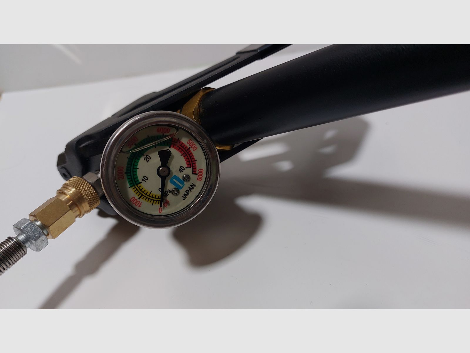 Universalpumpe / Handpumpe für PCP Druckluftwaffe bis 4500 PSI