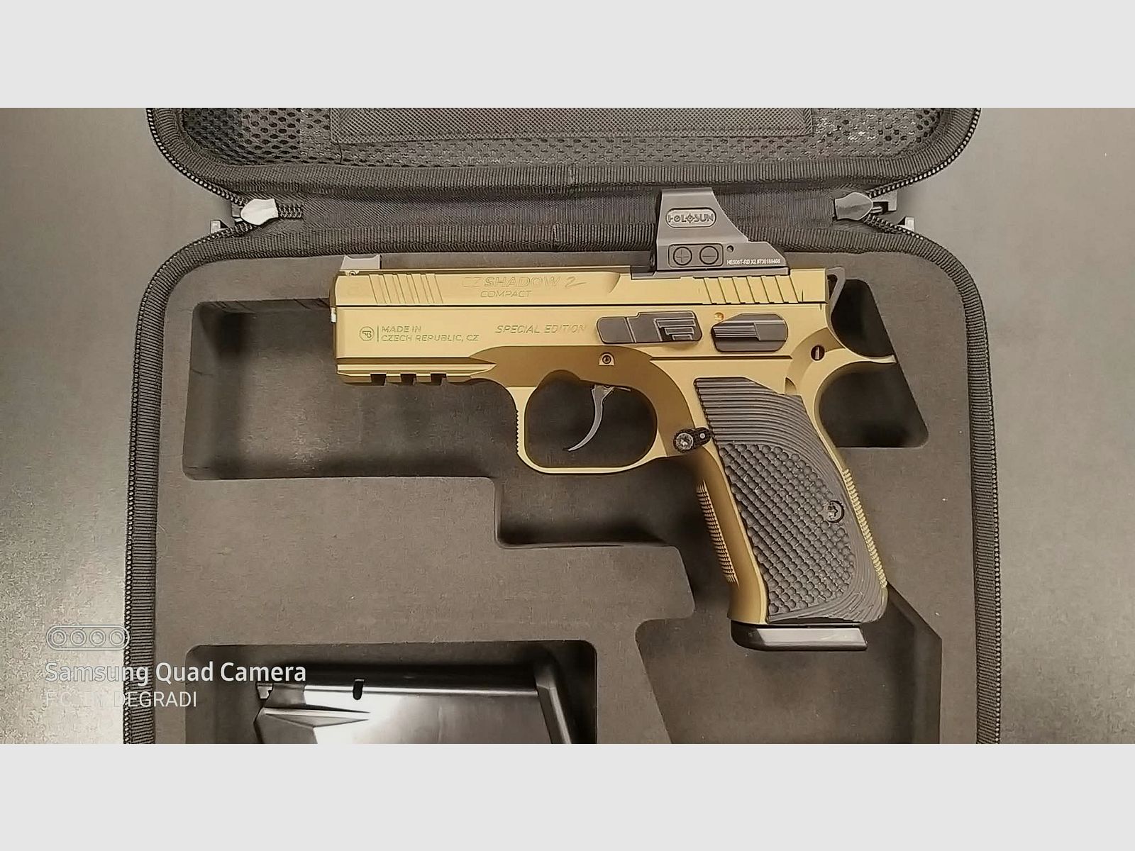 CZ SHADOW 2 COMPACT 9 X19 z HOLOSUN, zdjęcie 1 z 4