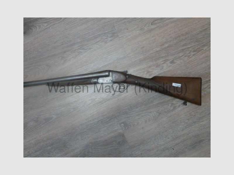 Stalowa podwójna strzelba