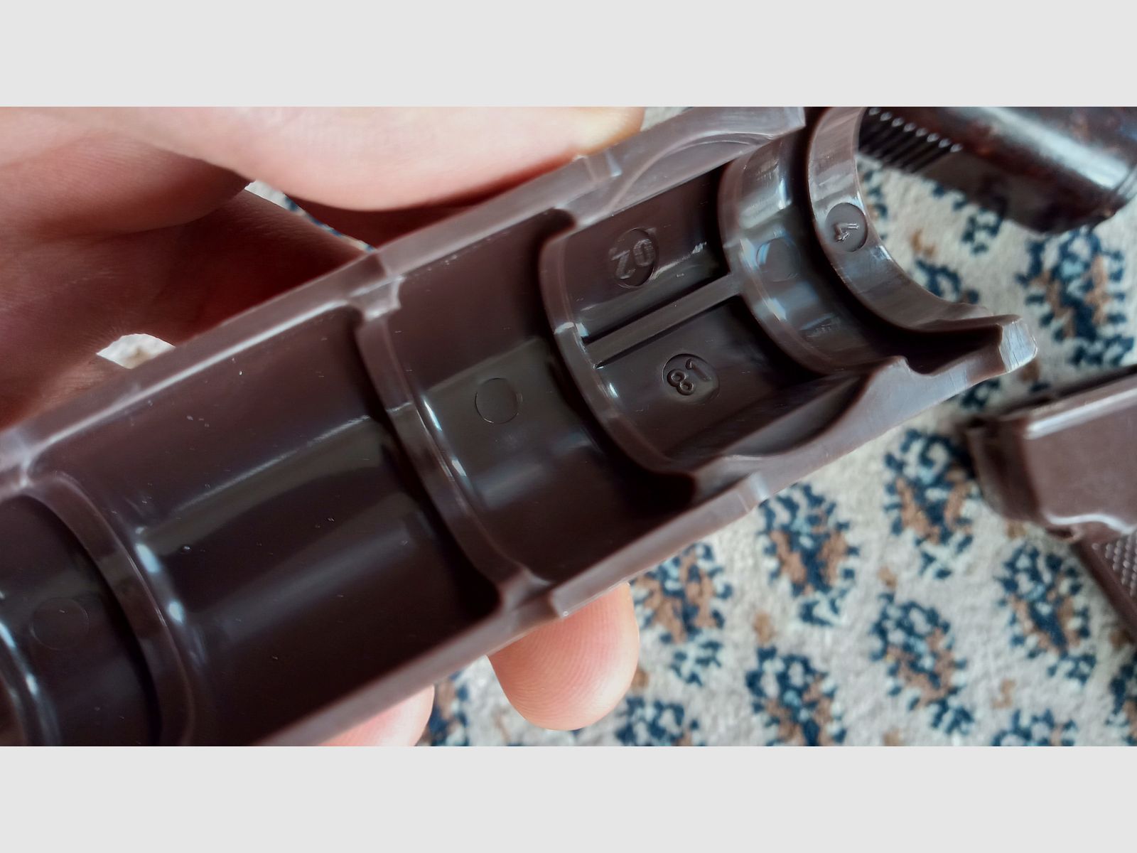 Set di protezione anteriore AKMS MPi dell'Est Germania per AKMS & AK74 DDR NVA in bakelite e plastica // montaggio indiretto anche per NEDI SDM Type 56 possibile, immagine 14 di 20