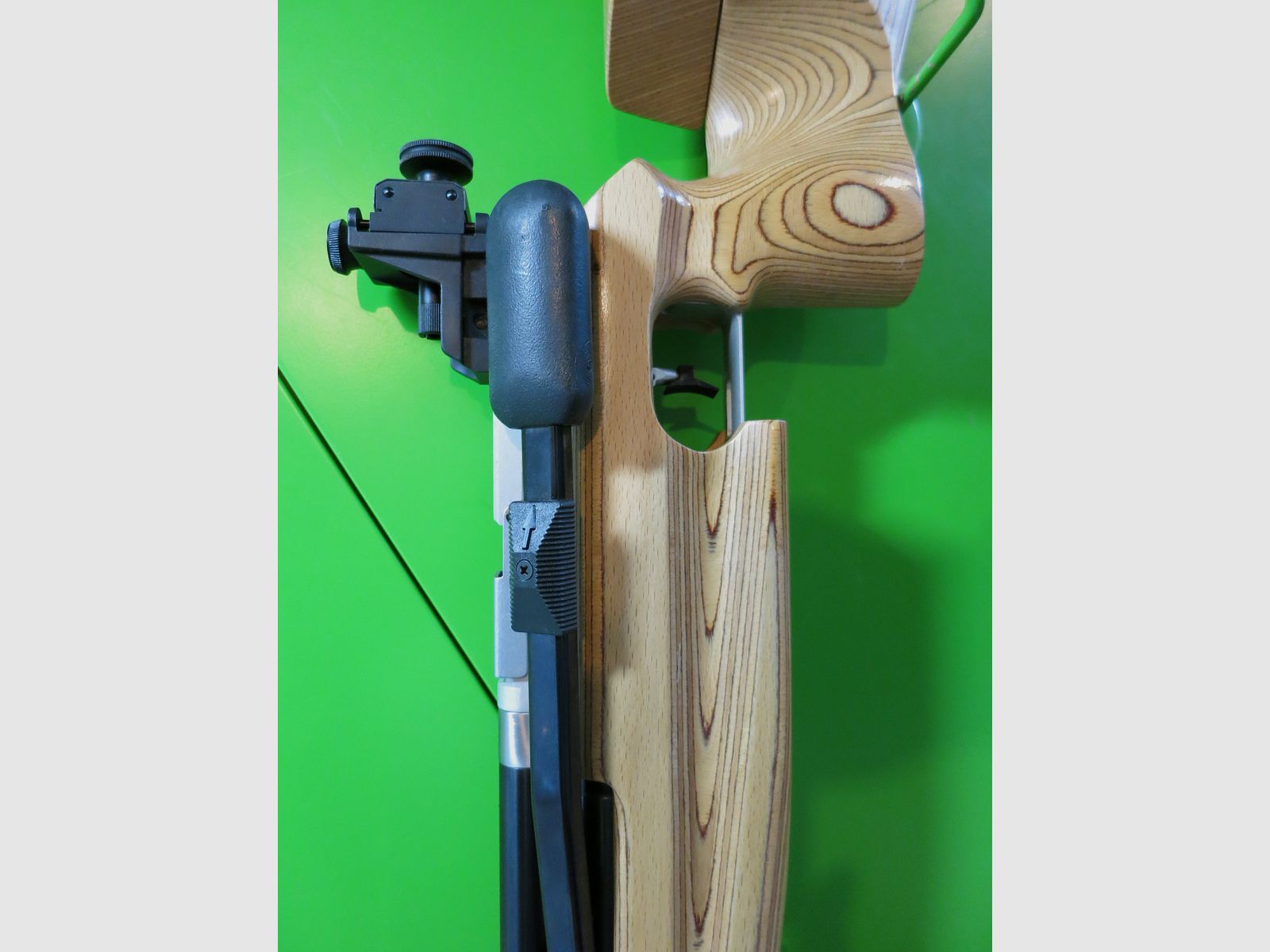 Fine work construction 601 (FWB601) match air rifle; LEFT HAND, adjustable cheek piece, cap, diopter, cal. 4.5 mm .177 #48