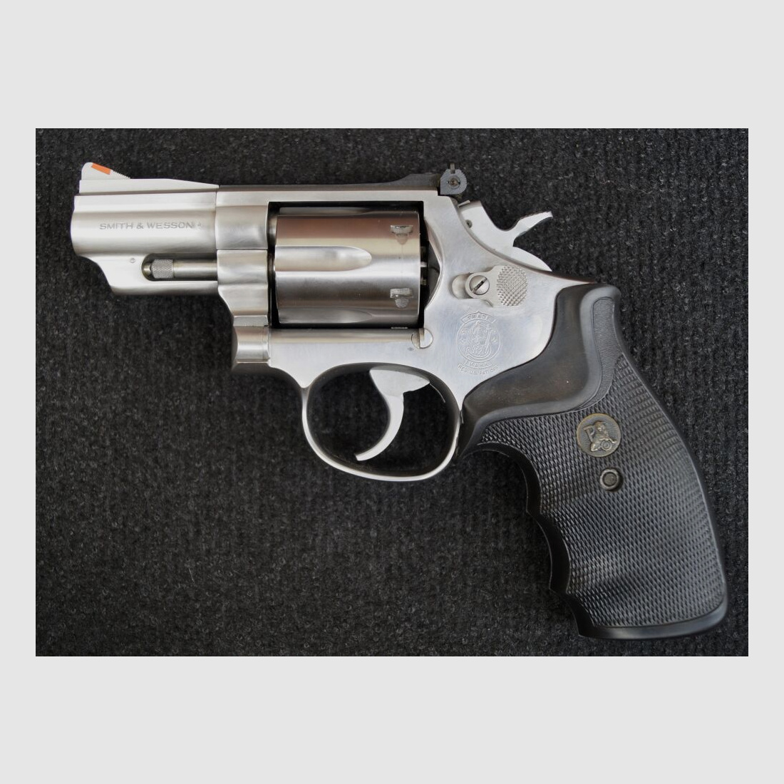 Smith & Wesson	 66-3