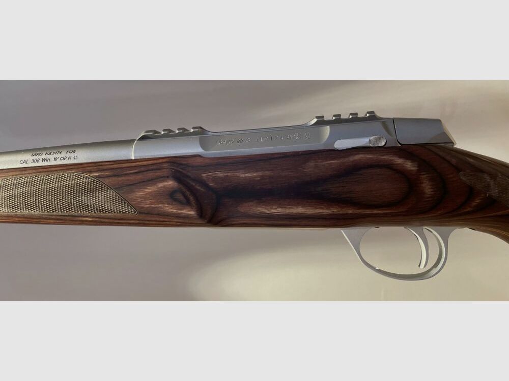 SAKO 90 VARMINT LAMINATED STAINLESS - Barrel length 60 cm