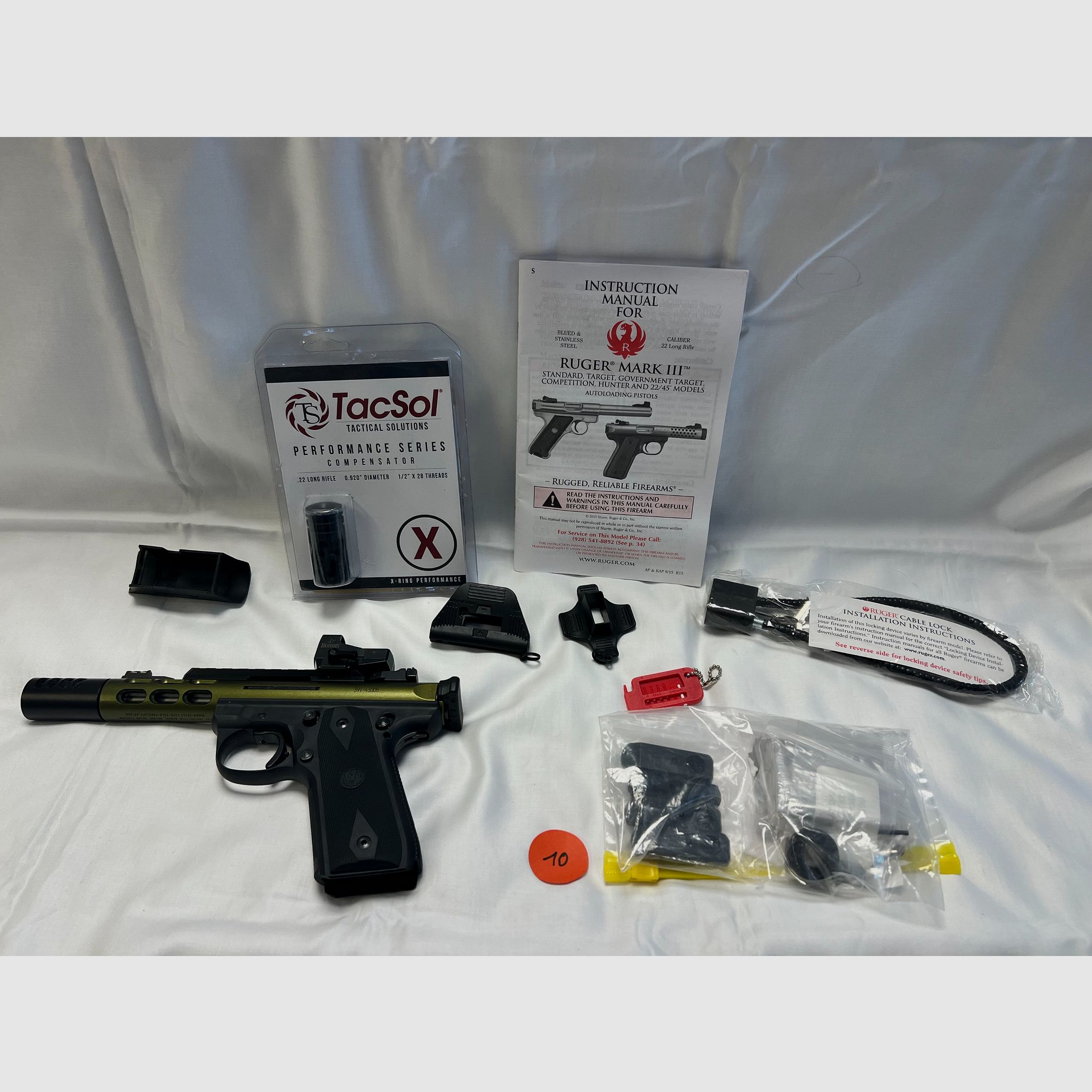 Ruger 22/45 Lite .22 lfB – pistolet kat. B + Burris FastFire III + 8 magazynków – broń dziedziczona Vorarlberg, zdjęcie 1 z 7