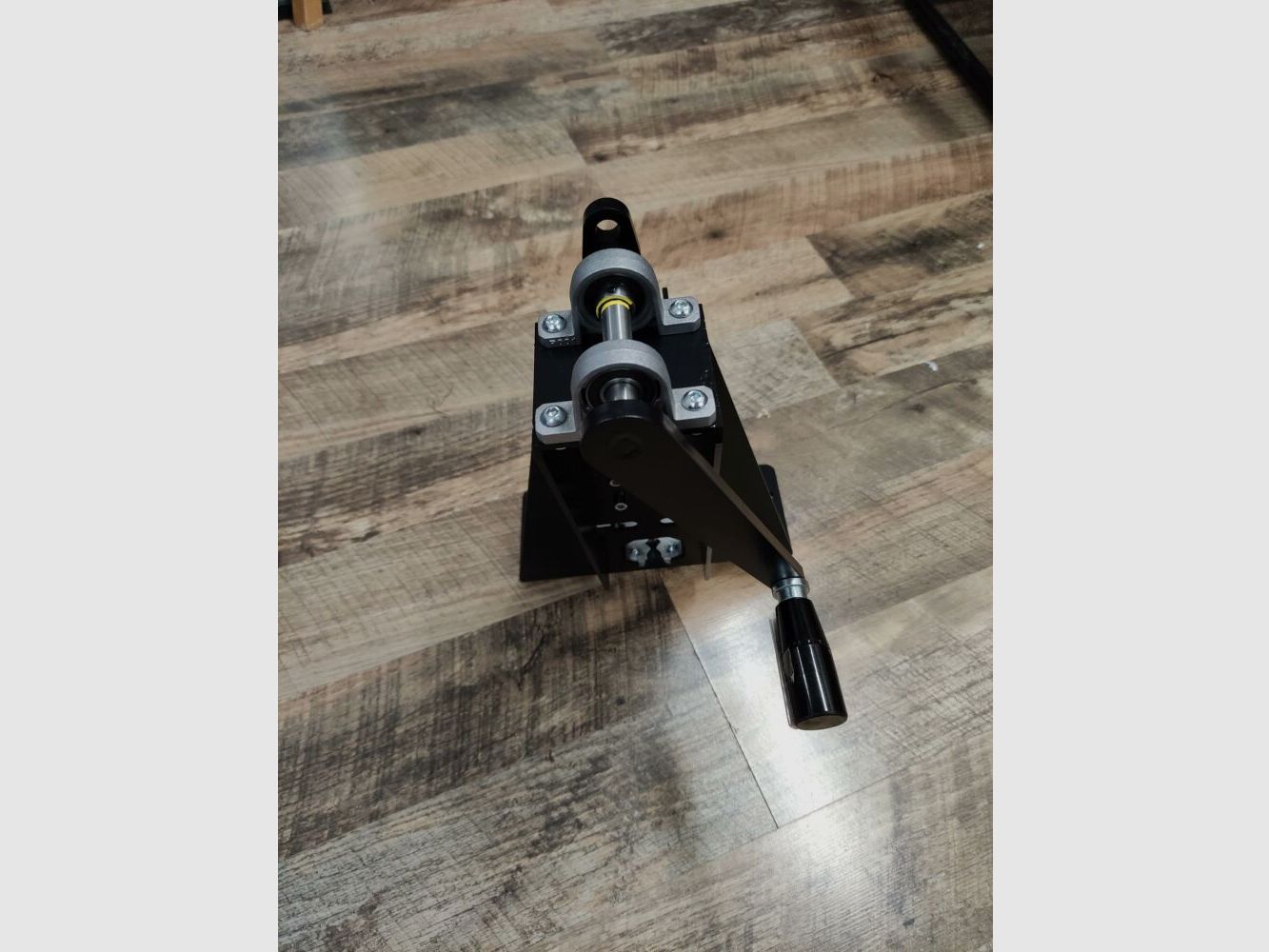 Abnormal Solutions Decapsulatore di inneschi per ricaricatori