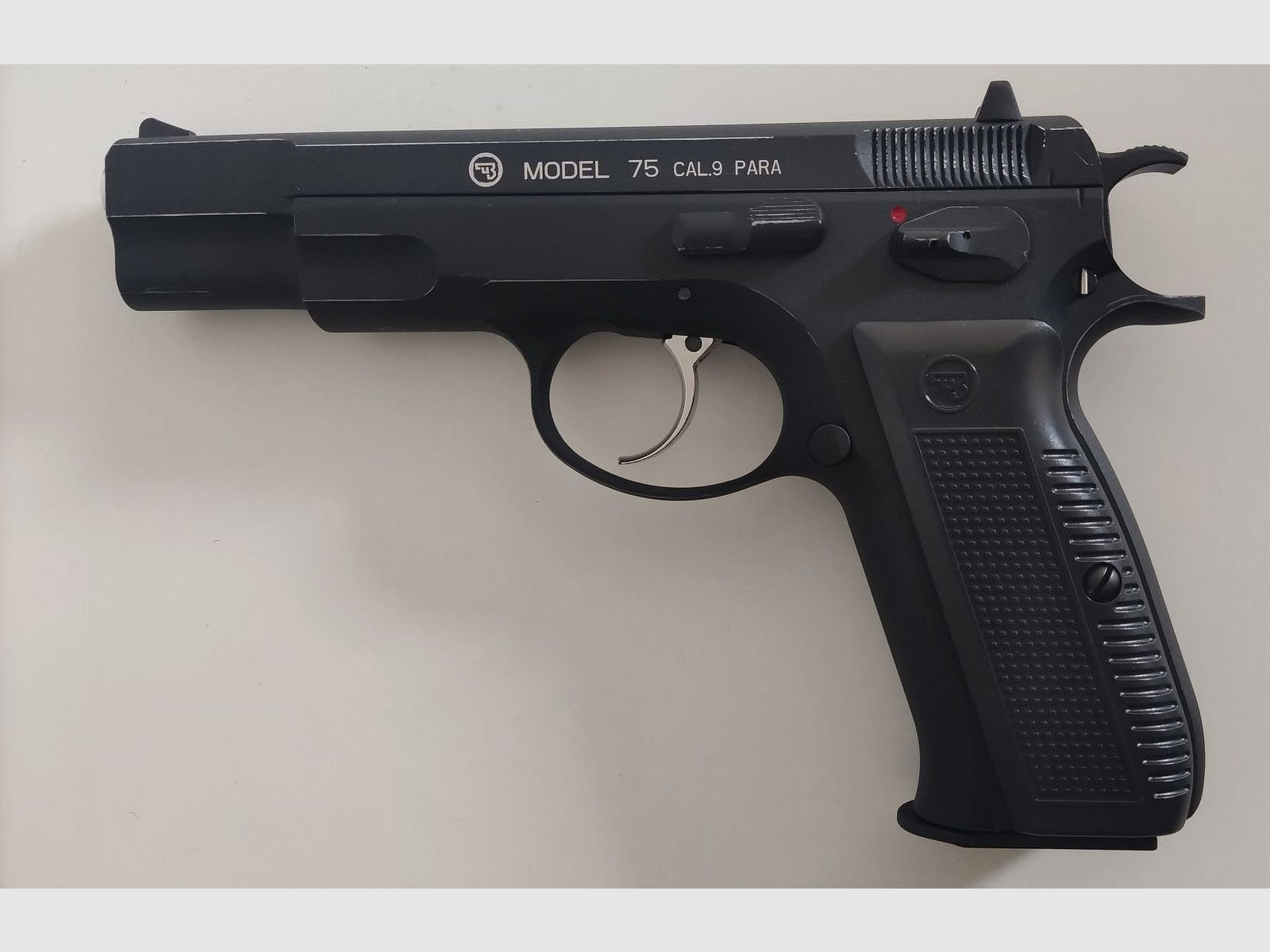  CZ 75  Gas Blow Back Airsoft Pistole