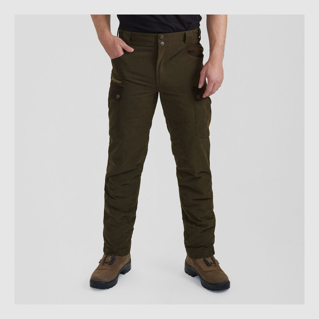 Eagle Hose - Tarmac Green
                    –                 Kleidergröße Herren: 27