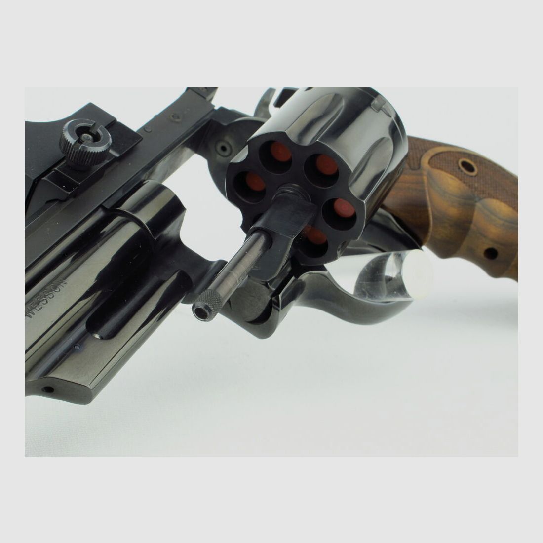 Smith & Wesson Model 57