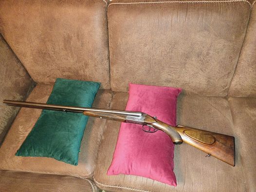 Hubertus Suhl escopeta doble 12/70