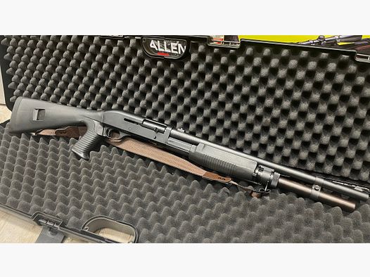 BENELLI M3 SUPER 90 - 12/76 - SLF/VSRF - MIT RIEMEN