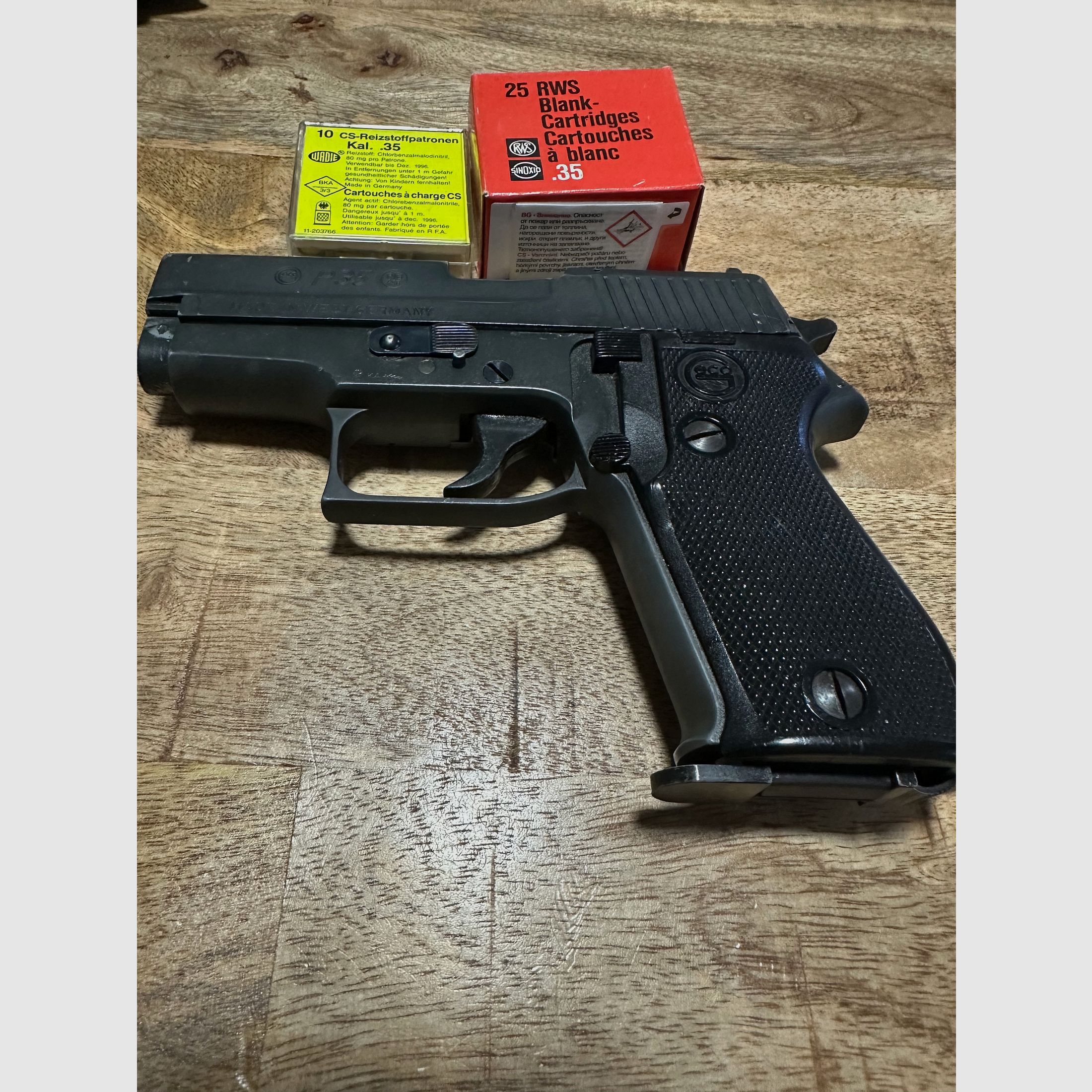 P35 cal. .35 Dynamit Nobel AG PTB 456 Knall