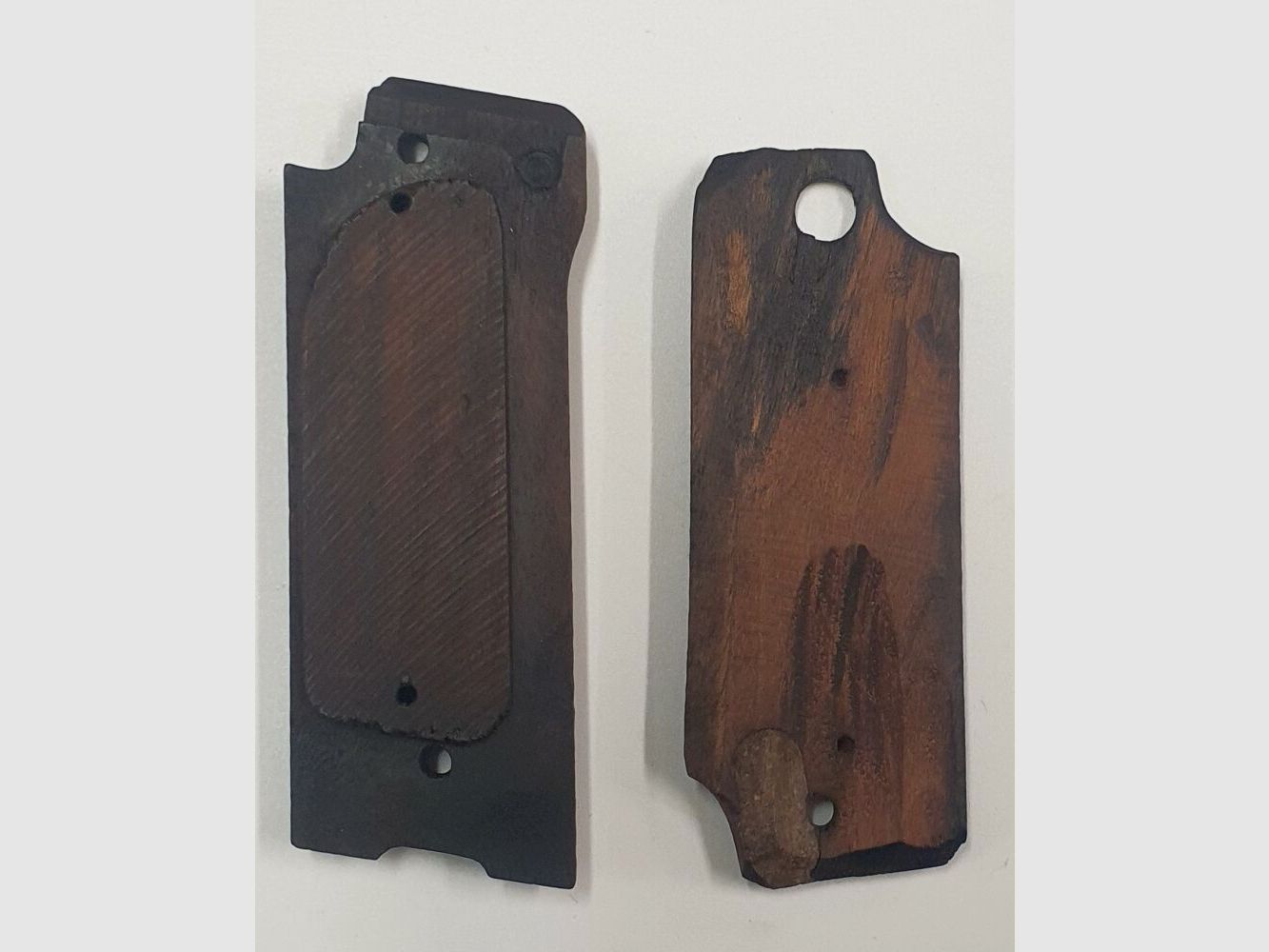 Astra grip scales made of wood for Astra model 600