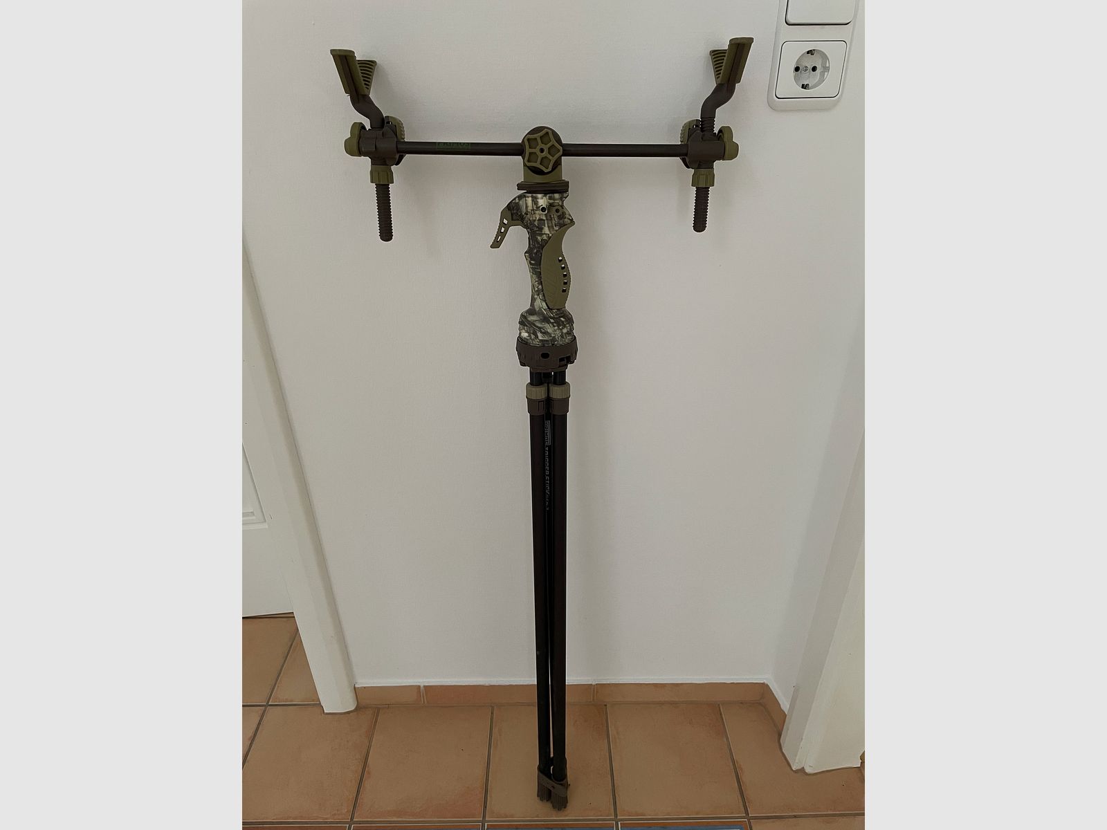 Primos Zielstock Gen 3 Tripod incluido soporte para rifle de 2 puntos