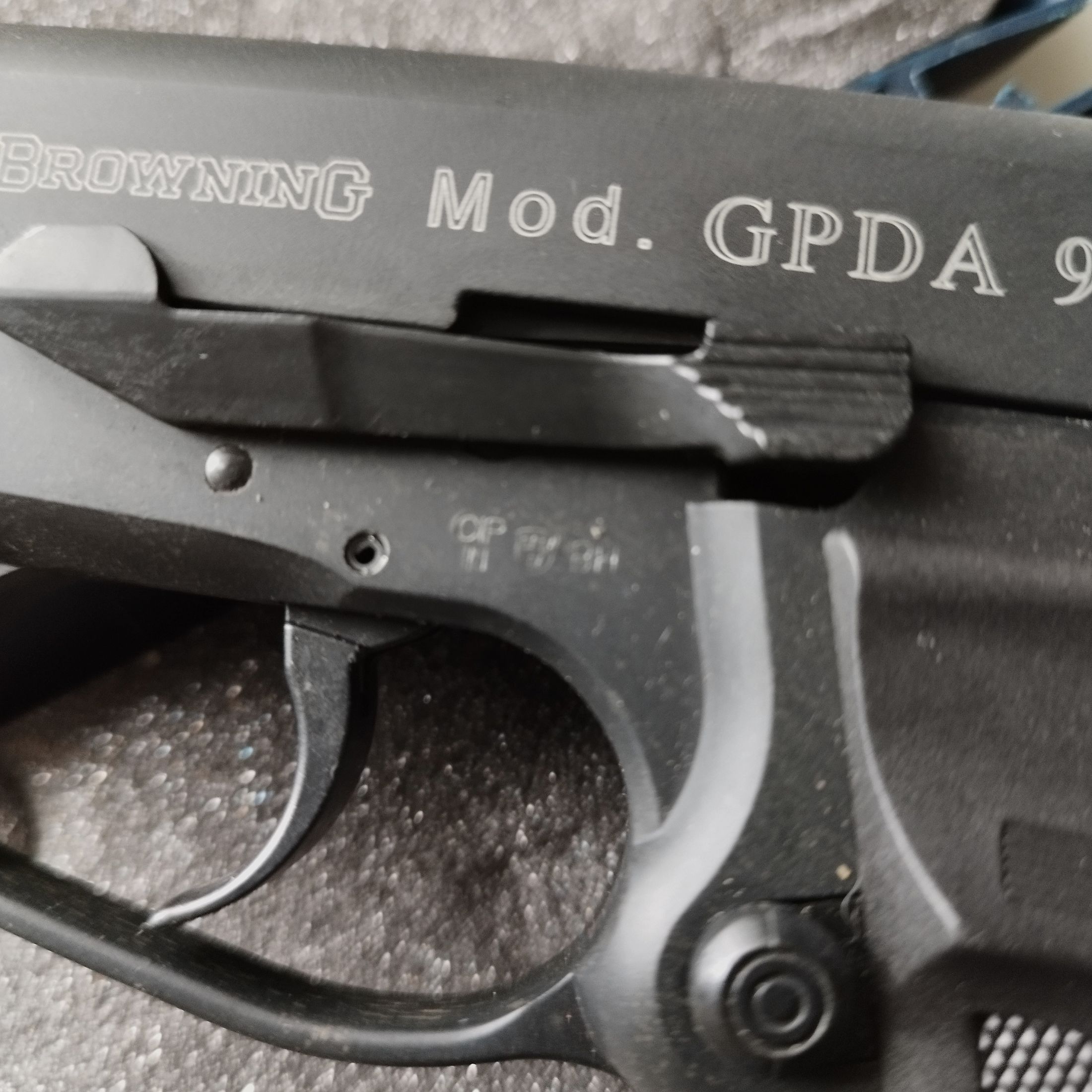 Browning GPDA 9 - 9mm P.A.K. -  SRS Pistole mit Box PTB