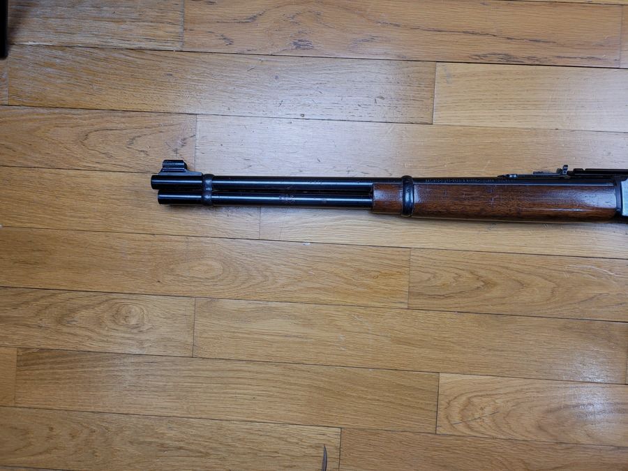 Bonne carabine à levier sous garde Marlin – Modèle 336 – Calibre 30-30 Win – rail pour optique – TBE, image 8 sur 10