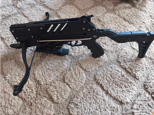 Pistolenarmbrust met magazijn