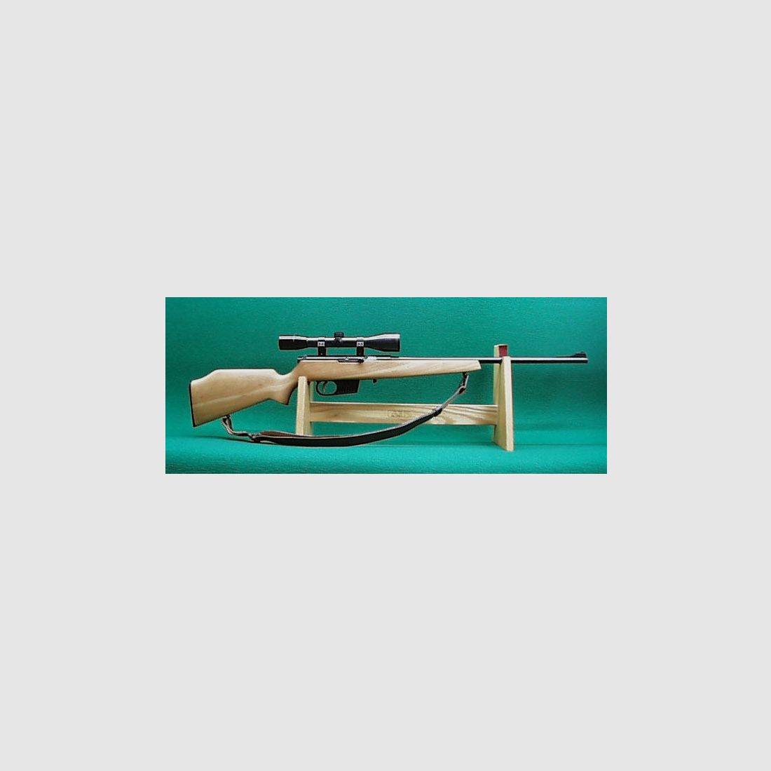 Voere Kufstein SL rifle, with scope