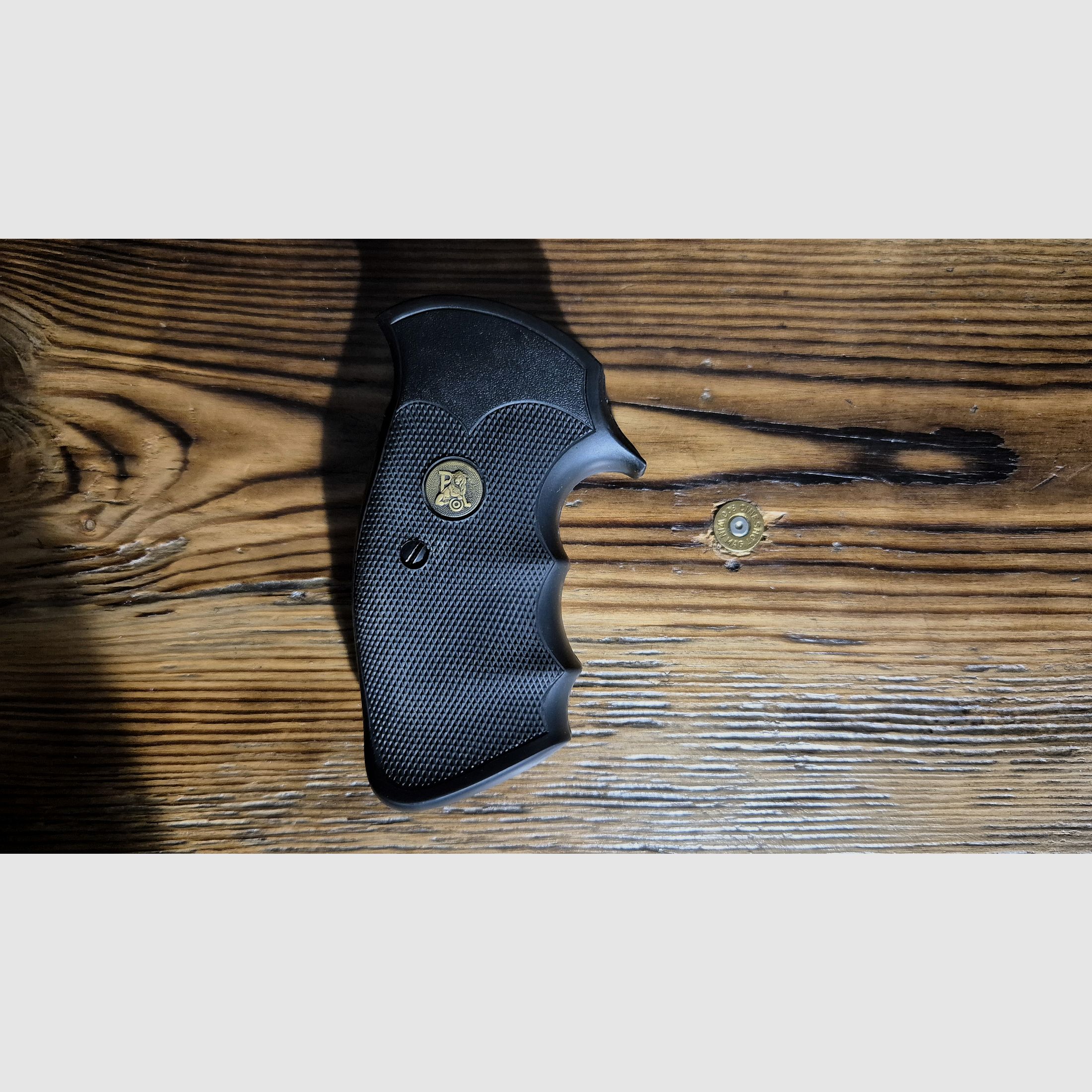 Revolver Smith Wesson mod  686 Griff Griffschalen