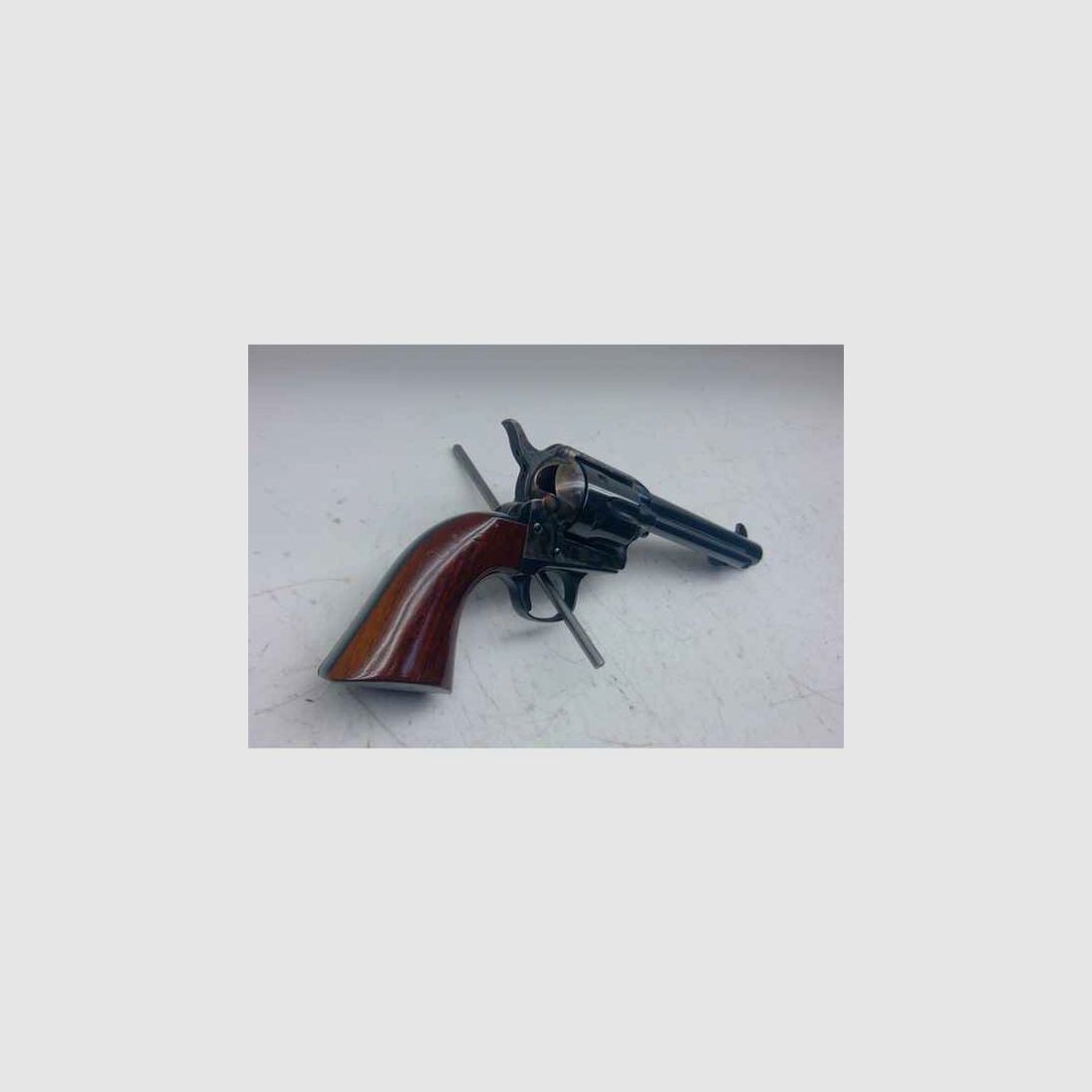 Revolver Hege Cattleman im Kaliber 45 Colt gebraucht