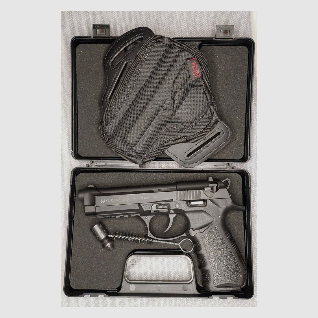 Zoraki 918 9mm P.A.K. zwart (PTB 1024) met twee magazijnen (1x18 - 1x25) en een nieuw First Strike Cordura holster