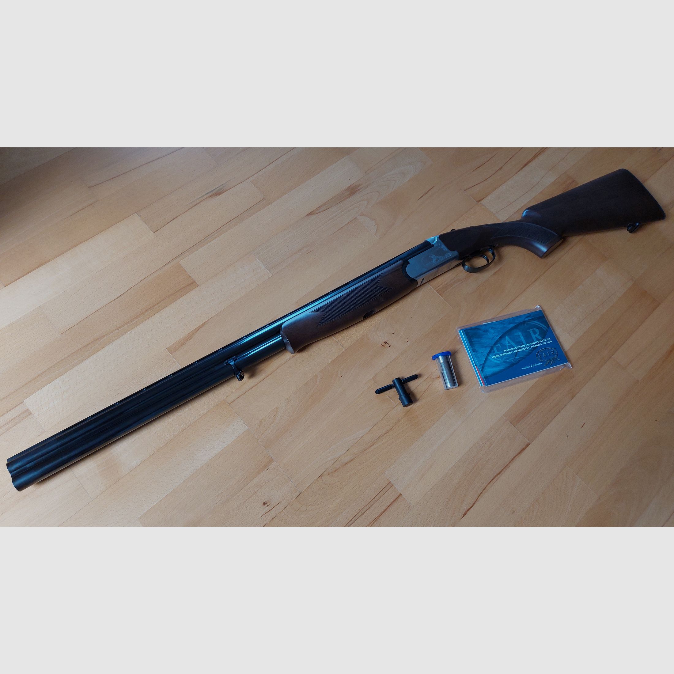 Double-barrel shotgun FAIR Premier EM 12/76