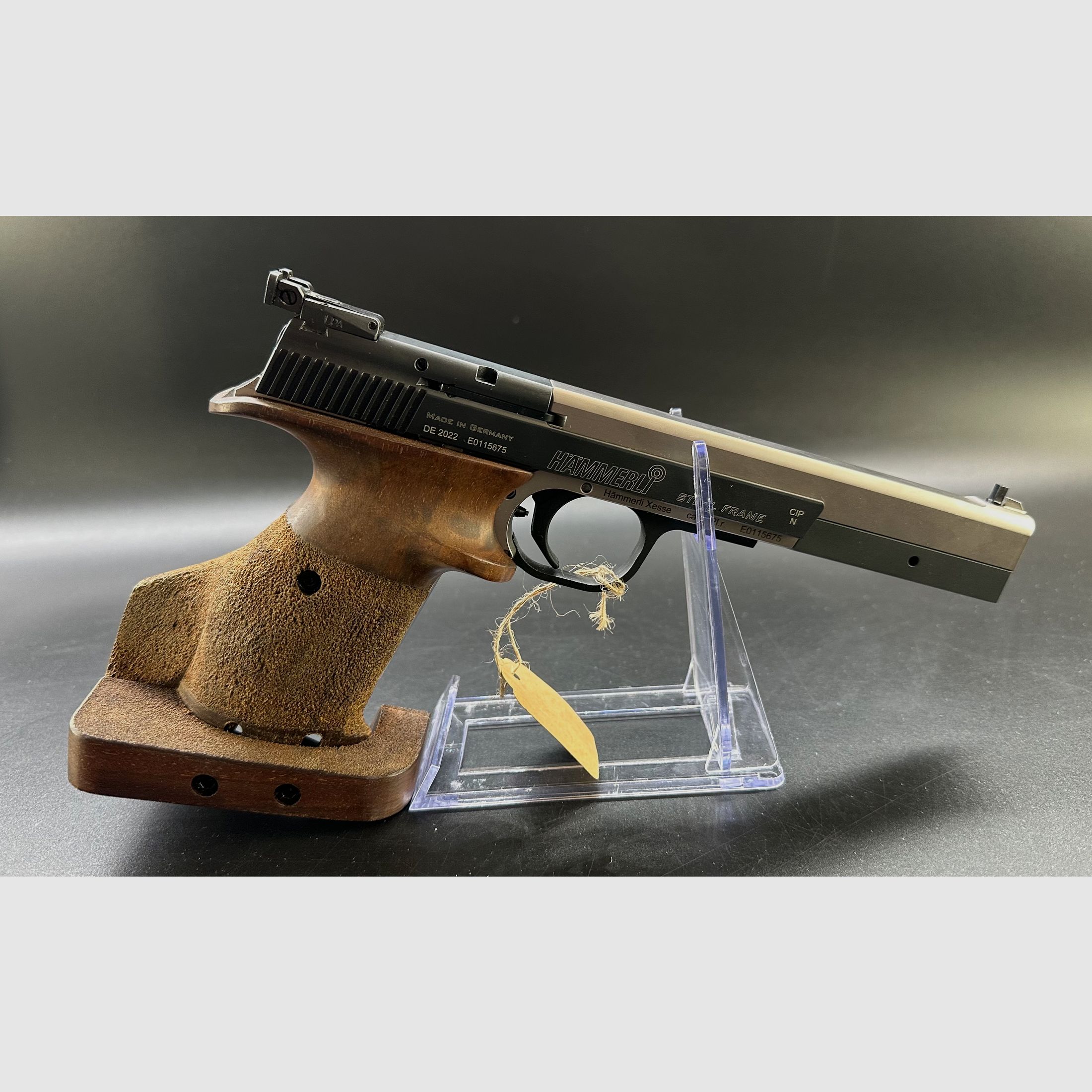 Demonstration weapon Hämmerli semi-automatic pistol XESSE SF Expert Black .22 lr