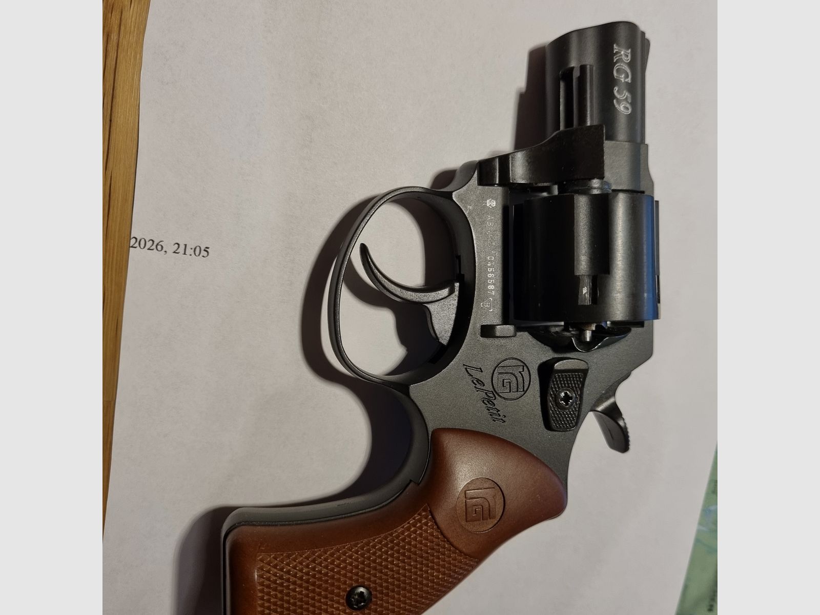 Röhm RG 59 Le Petit, 9mm, PTB 527 old version, blued, plus 50 cartridges