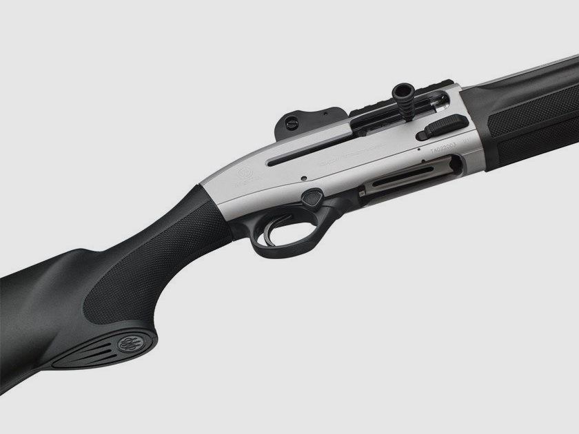 Beretta 1301 Tactical Marine .12/76 18,5"/47cm semi-automatisch geweer