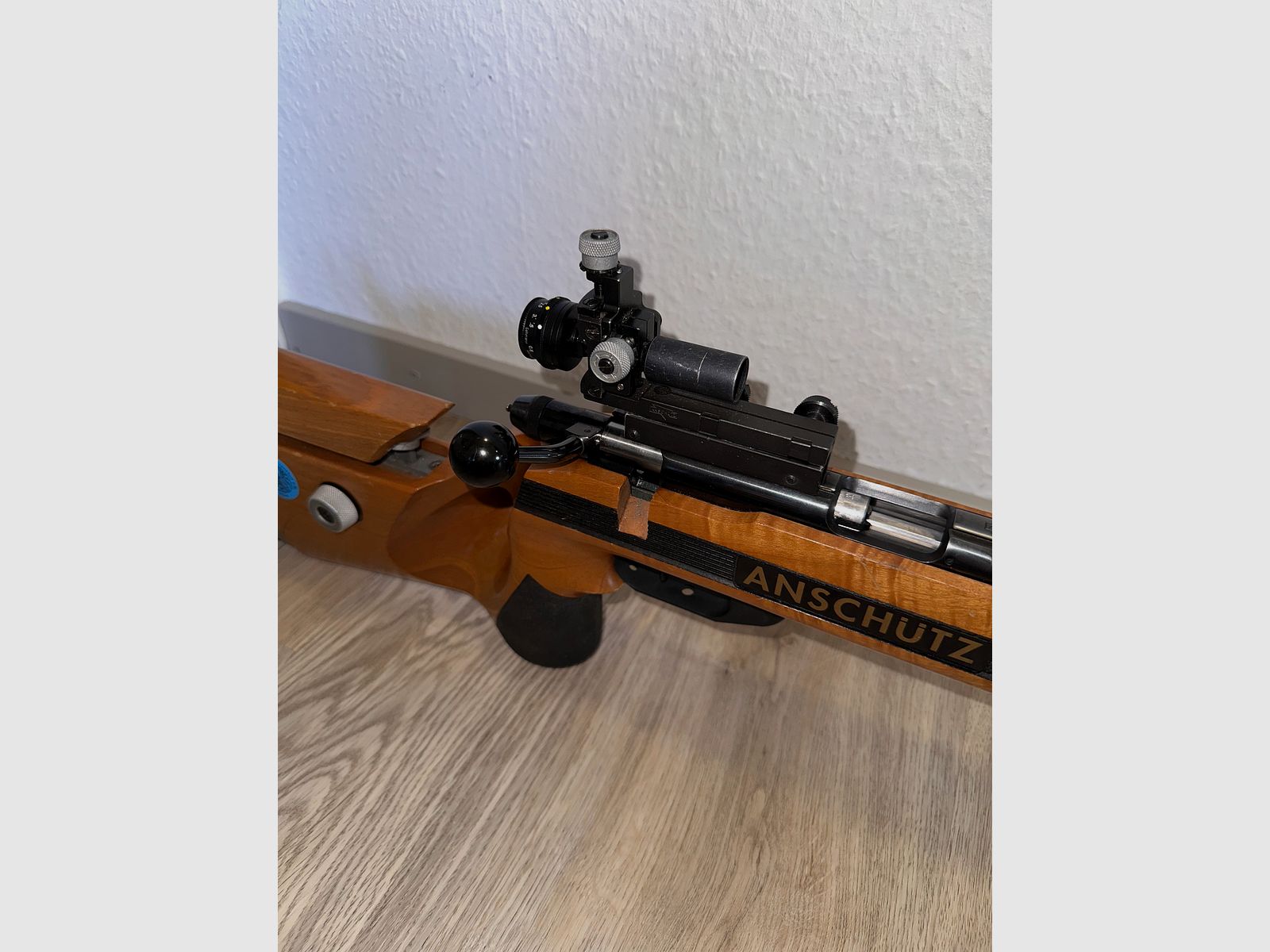 Karabin Anschütz Match 1807 KK – Kompletny zestaw w doskonałym stanie