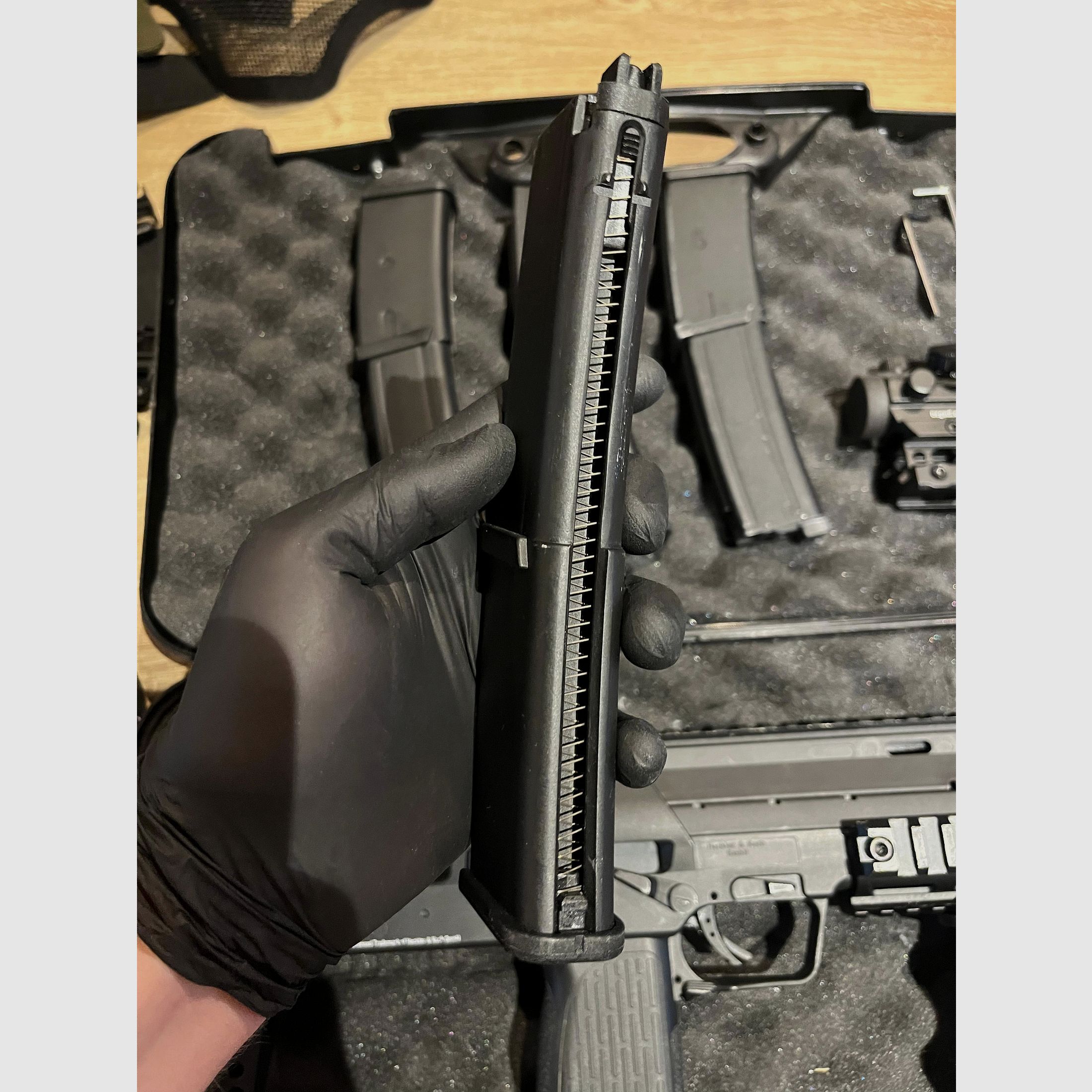 VFC MP7A1 GBBR con vari accessori