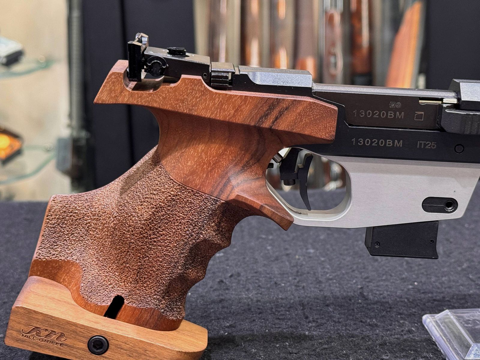 Benelli MP 90 S World Cup kal. 22 L. R., afbeelding 5 van 11