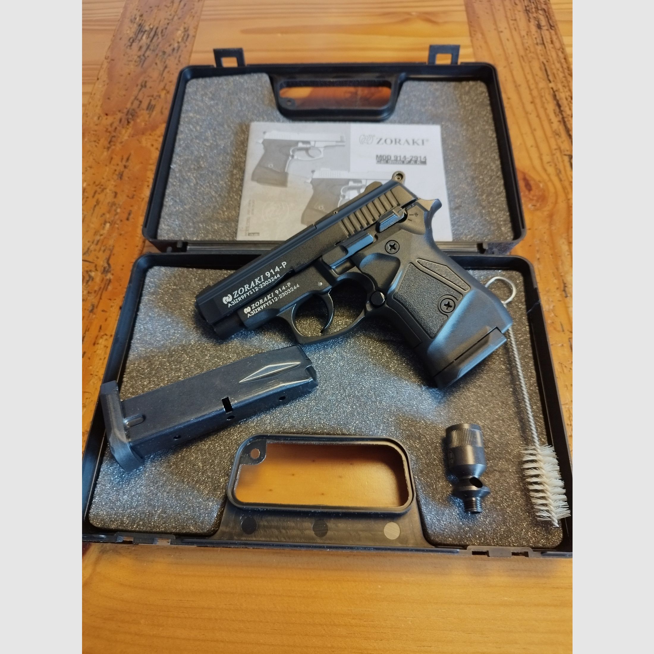 Zoraki 914-P Schreckschusswaffe 9mm PAK schwarz inkl. Reservemagazin !!Neuware!!