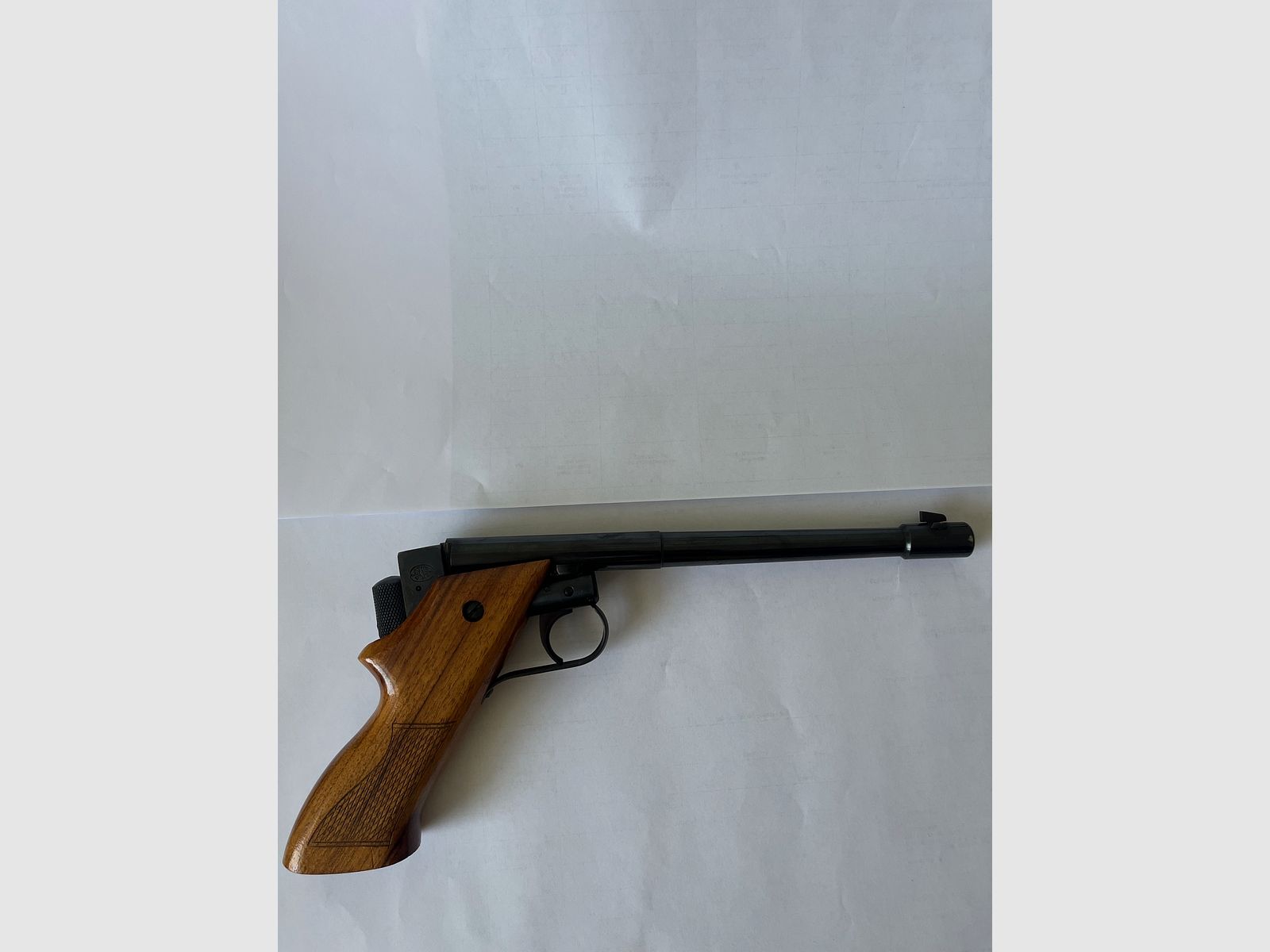 Brünner .22 lang Kipplauf-Kurzwaffe