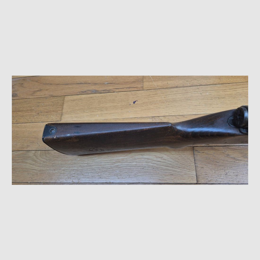 Transitoire Mas 36 mit Visierung des Mas 36-51 - Mono-Nummer Holz, Magazin, Gehäuse, Lauf – Stille Kammer – Originalkaliber 7.5 MAS – Mechanik und Holz in TBE – Wunderschöner Lauf – Waffe aus dem Jahr 1954 – Höchstwahrscheinlich Mas 36 LG 48 umgebaut auf Standard 36-51 – Interessante und wenig verbreitete Variante! – TBE+, Bild 15 von 28