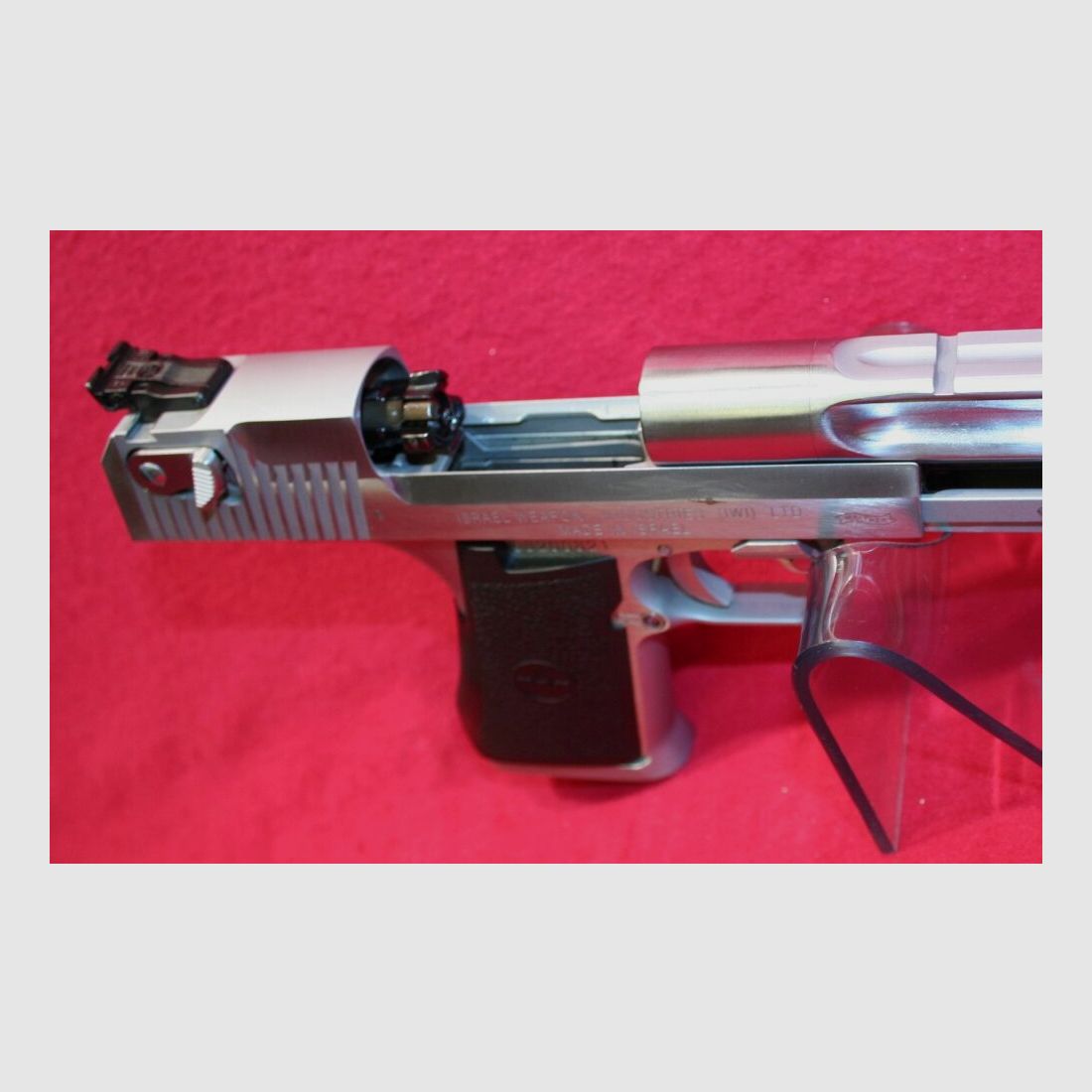 Desert Eagle	 Magnum Research