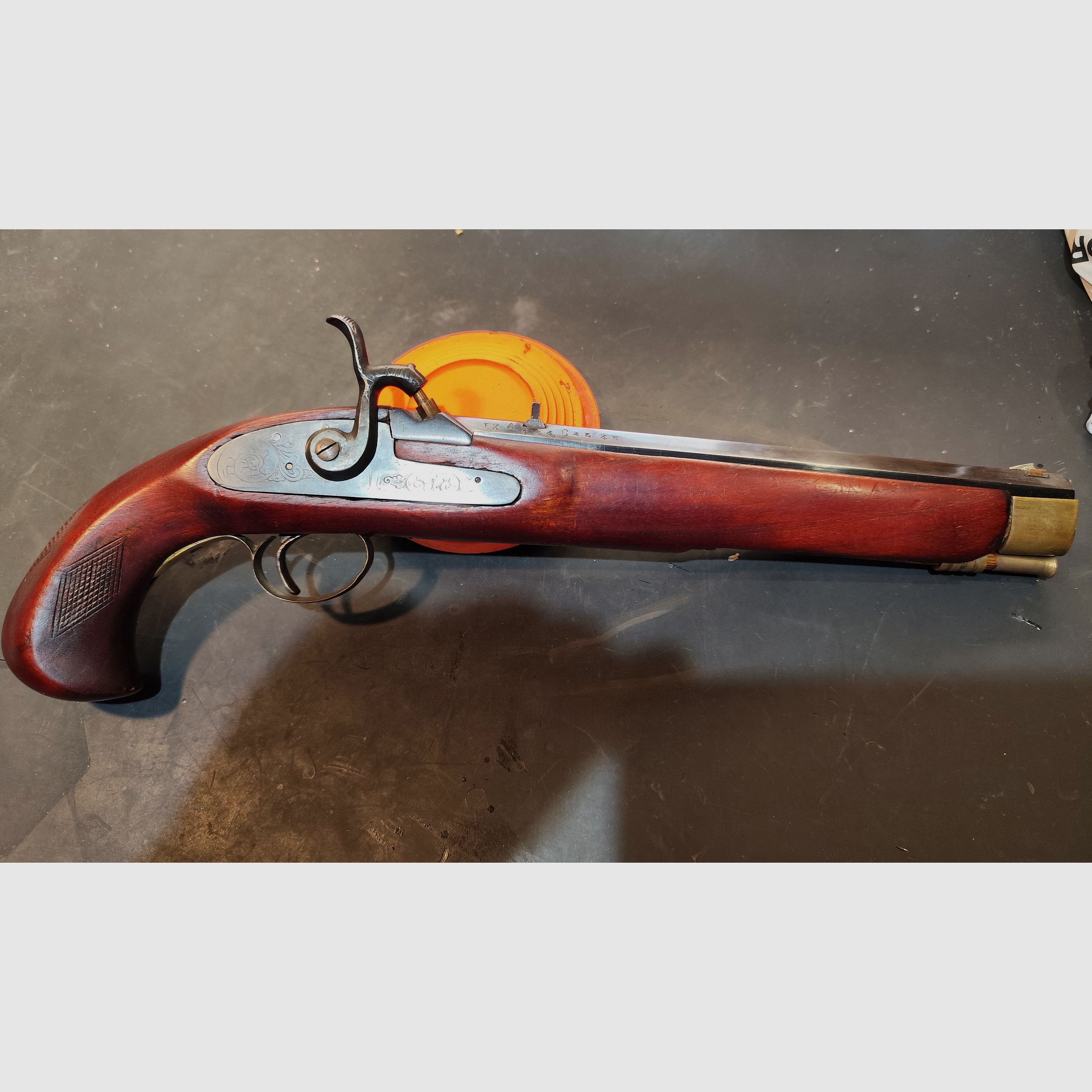 Konvolut Vorderladerpistolen Derringer Philadelphia usw.