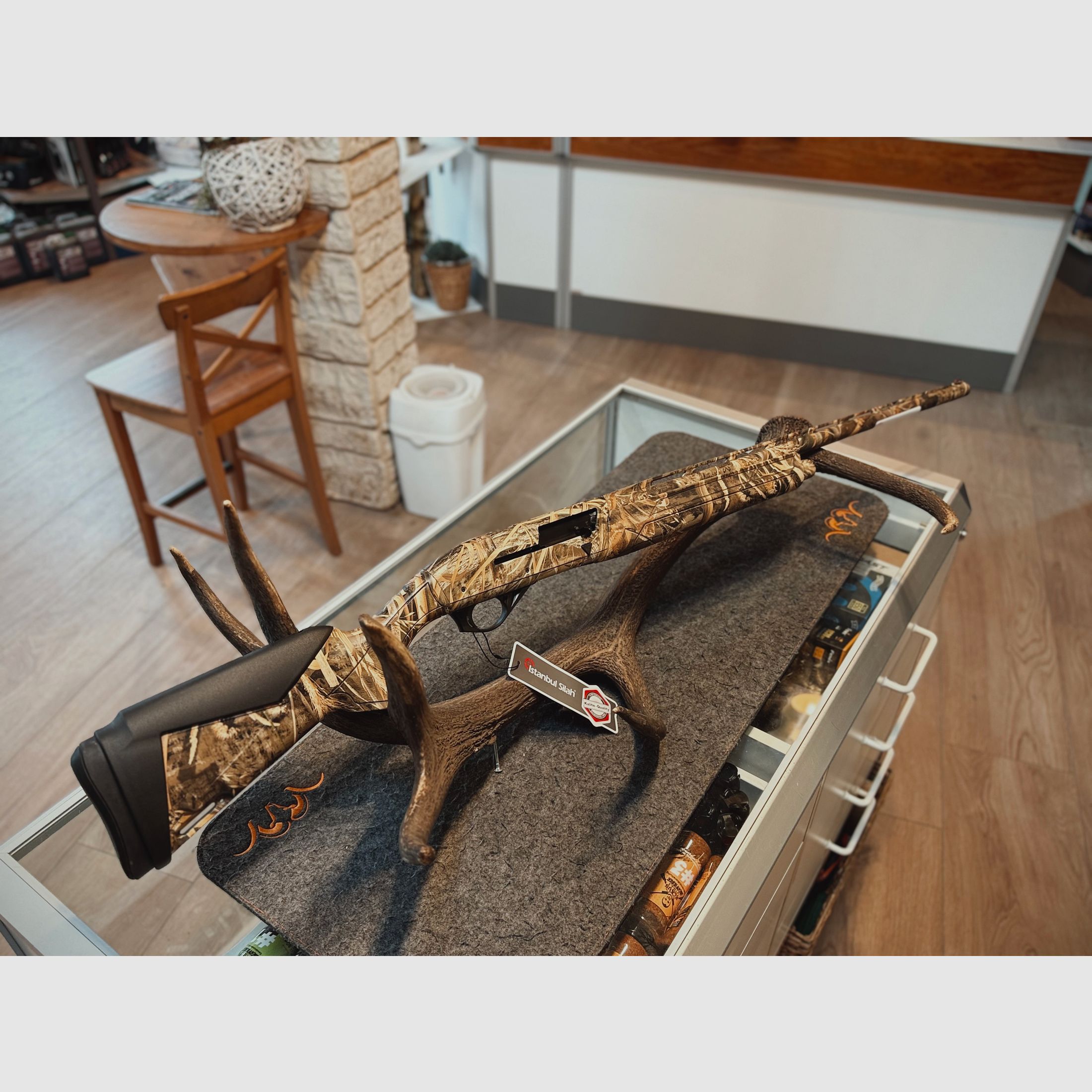 ISTANBUL SILAH Impala Plus MAX-5 Semi-Automatic Shotgun