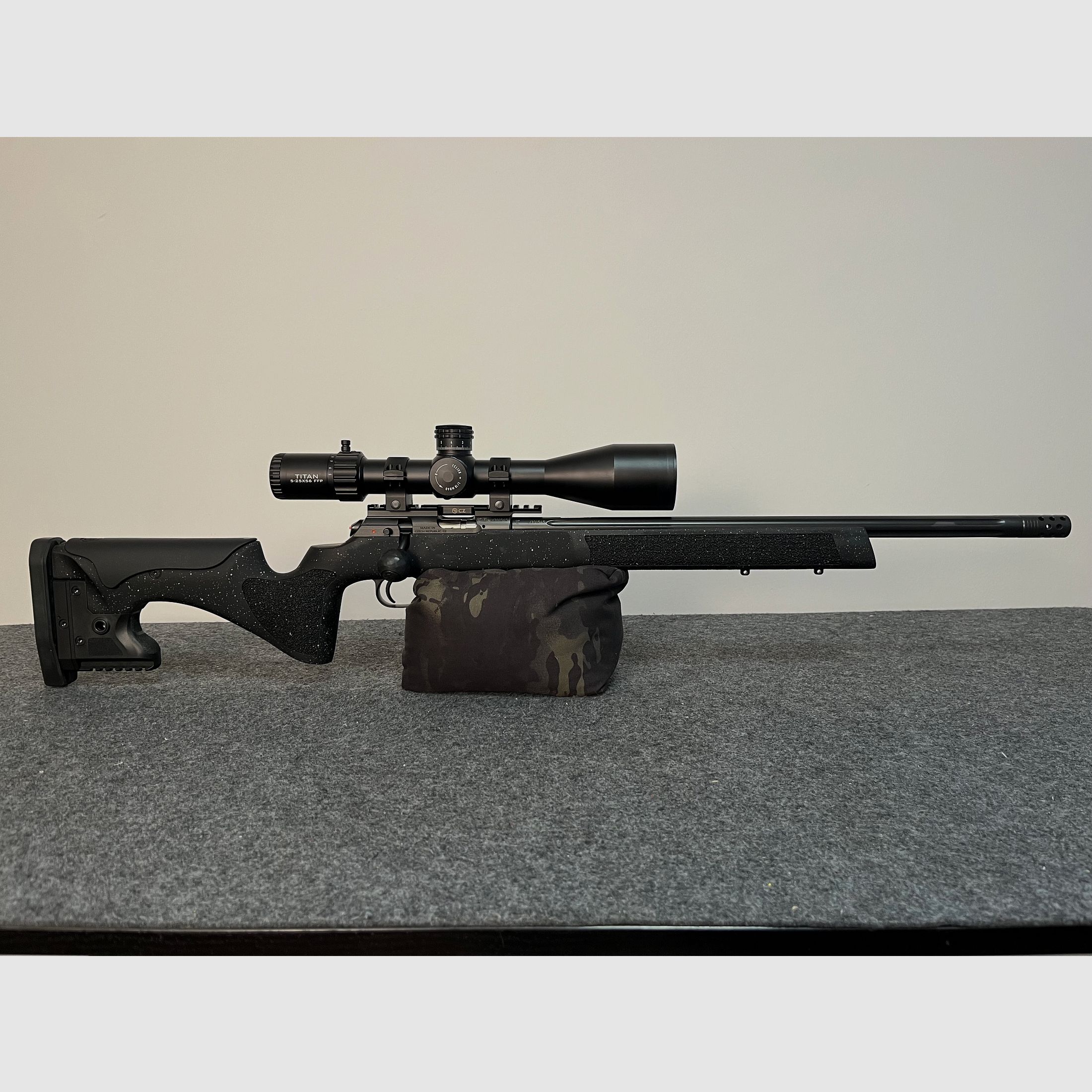 CZ KK-Repetierbüchse CZ 457 LRP Black 22lr Long Range Kleinkaliber