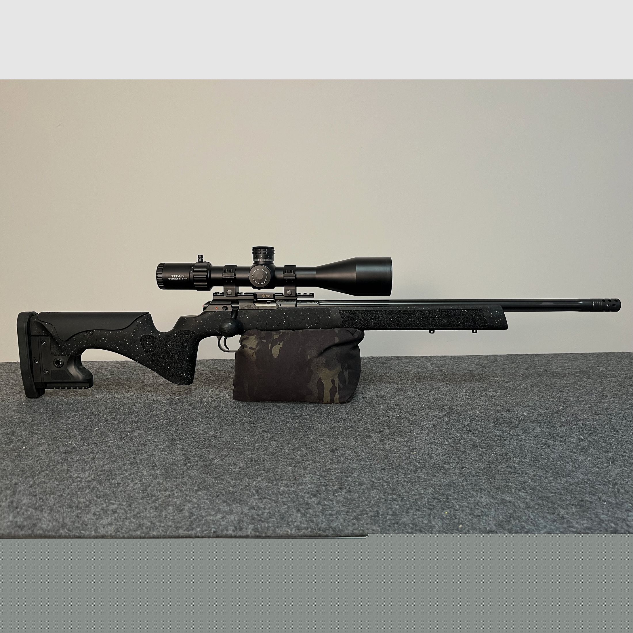 CZ KK-Repetierbüchse CZ 457 LRP Black 22lr Long Range Kleinkaliber