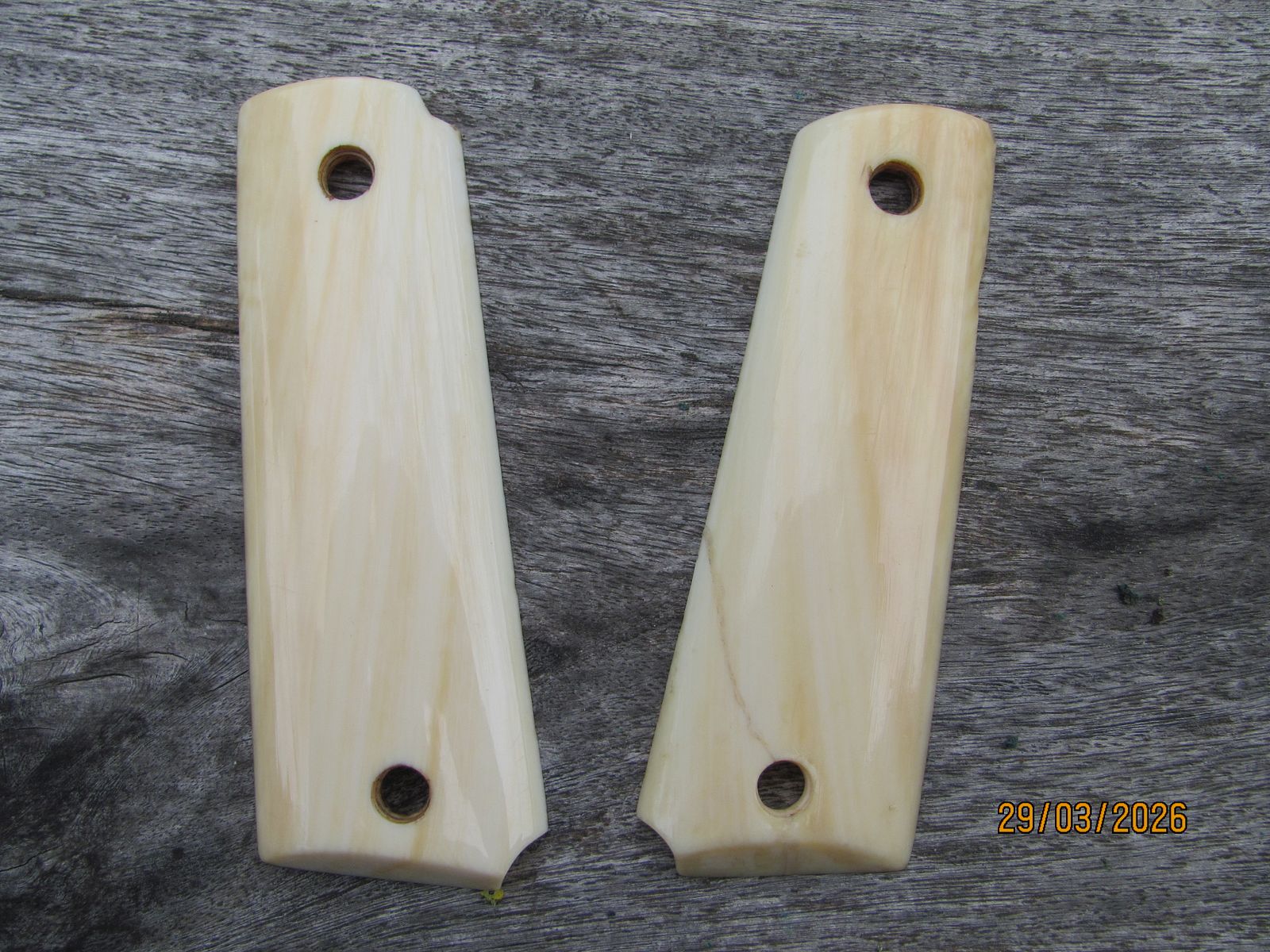 Colt Government M1911 u Klone - handgefertigte Bein Griffschalen - UNIKAT!