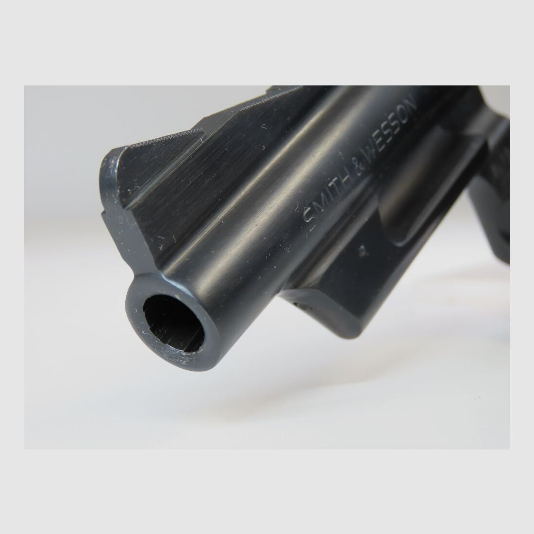 Smith & Wesson 28-2 Highway Patrolman en 4 pulgadas
