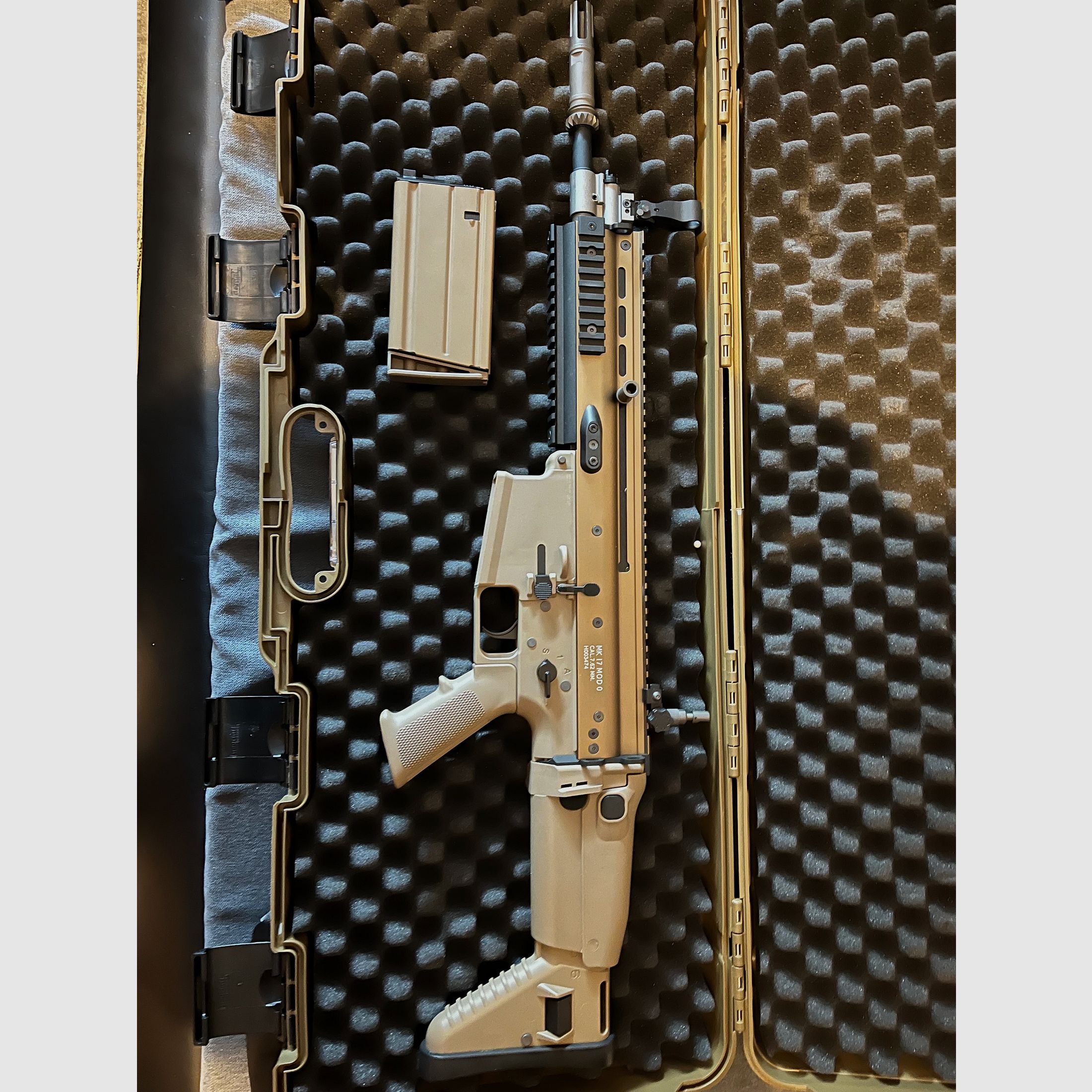 MK17 Open Bolt in Tan Airsoft