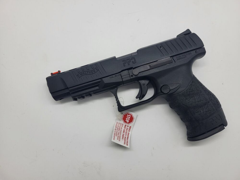 Walther PPQ M2, zdjęcie 1 z 2