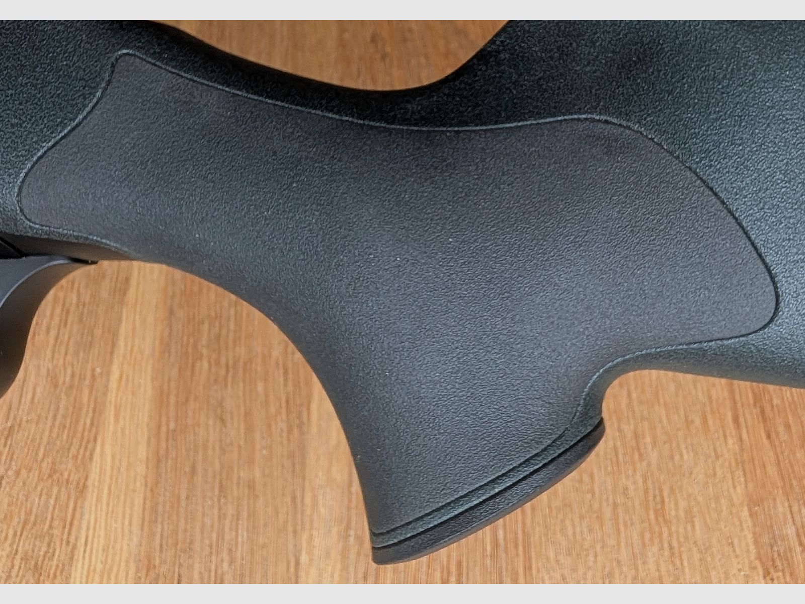 Blaser R8 Professional grün Gehäuse/System mit Schäftung inkl. Abzugseinheit